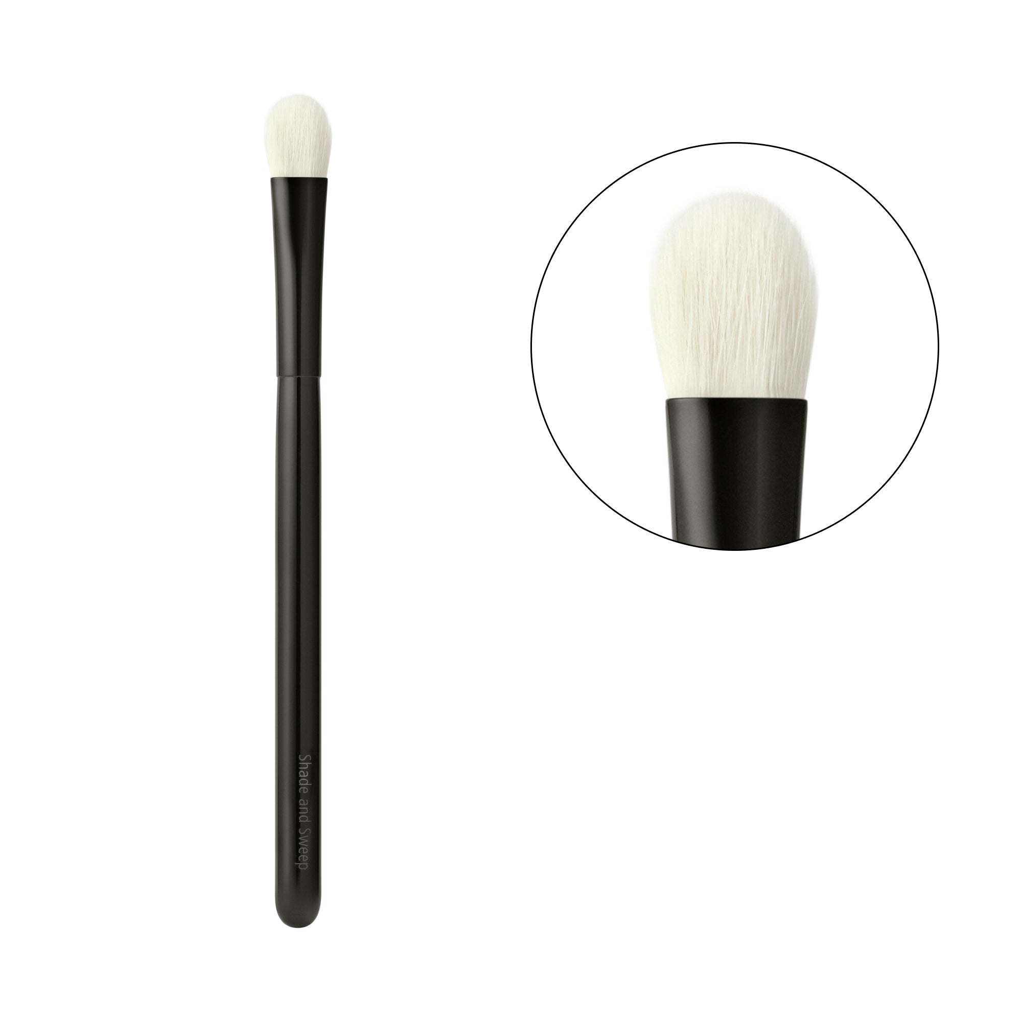 Chantecaille Shade and Sweep Eye Brush