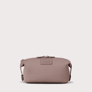 Dagnedover Hunter Toiletry Bag in Dune, Small