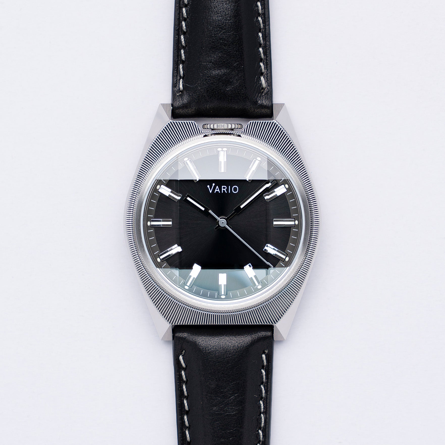 Vario Futurist Watch Sunburst Black Watch