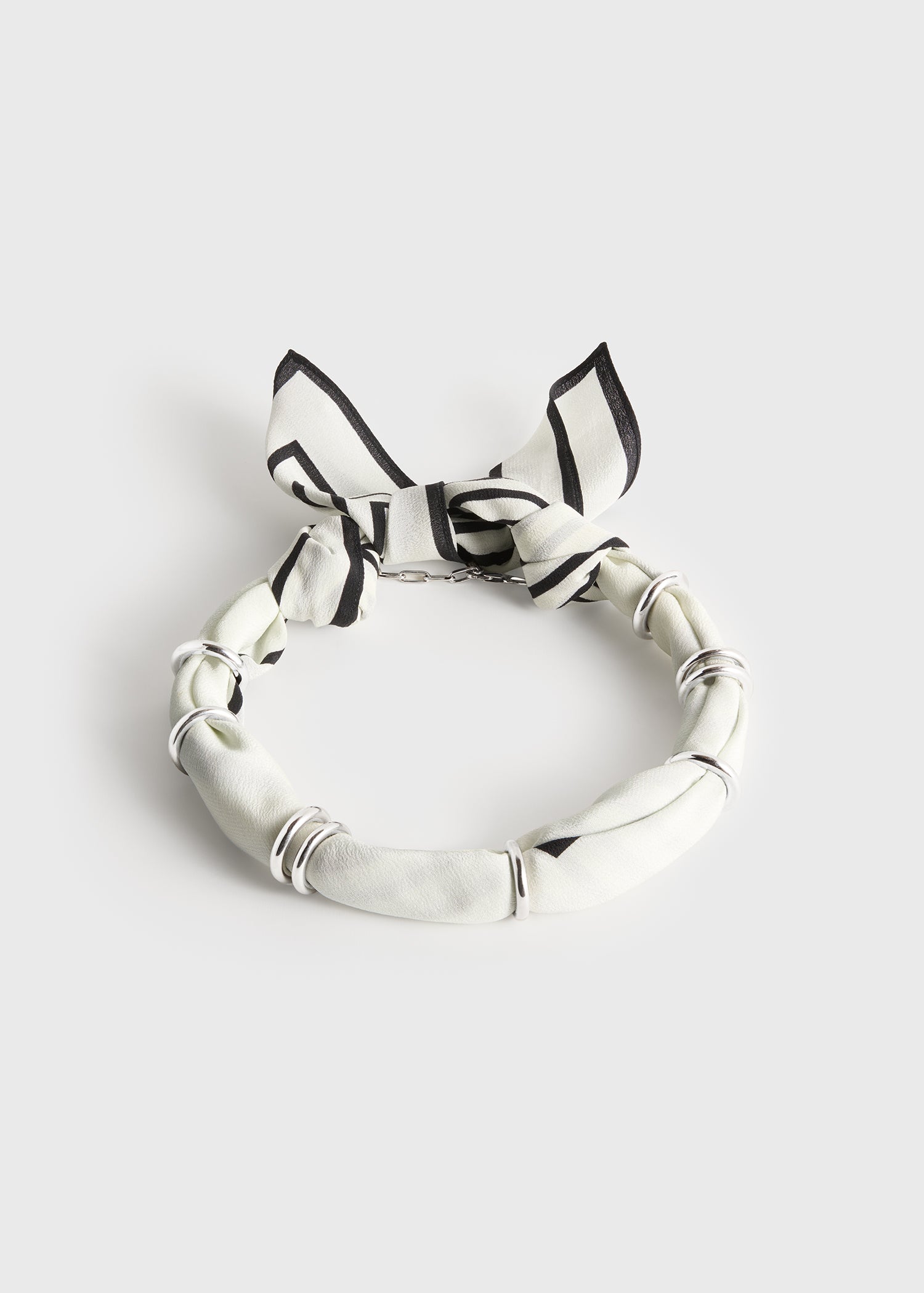 Toteme Studio Fine silk scarf collar ecru/black/silver