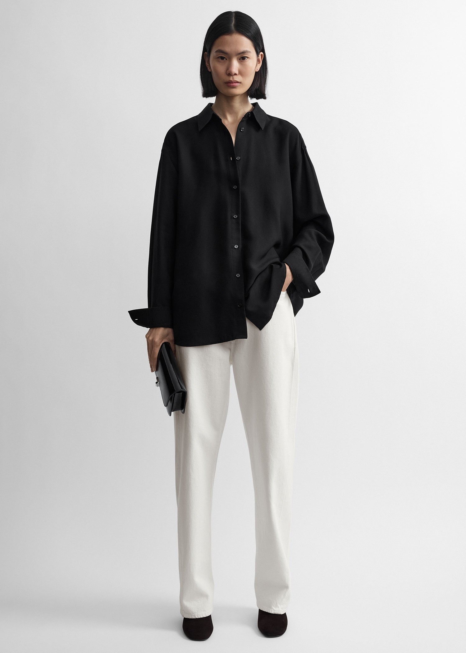 Toteme Studio Classic fluid shirt black