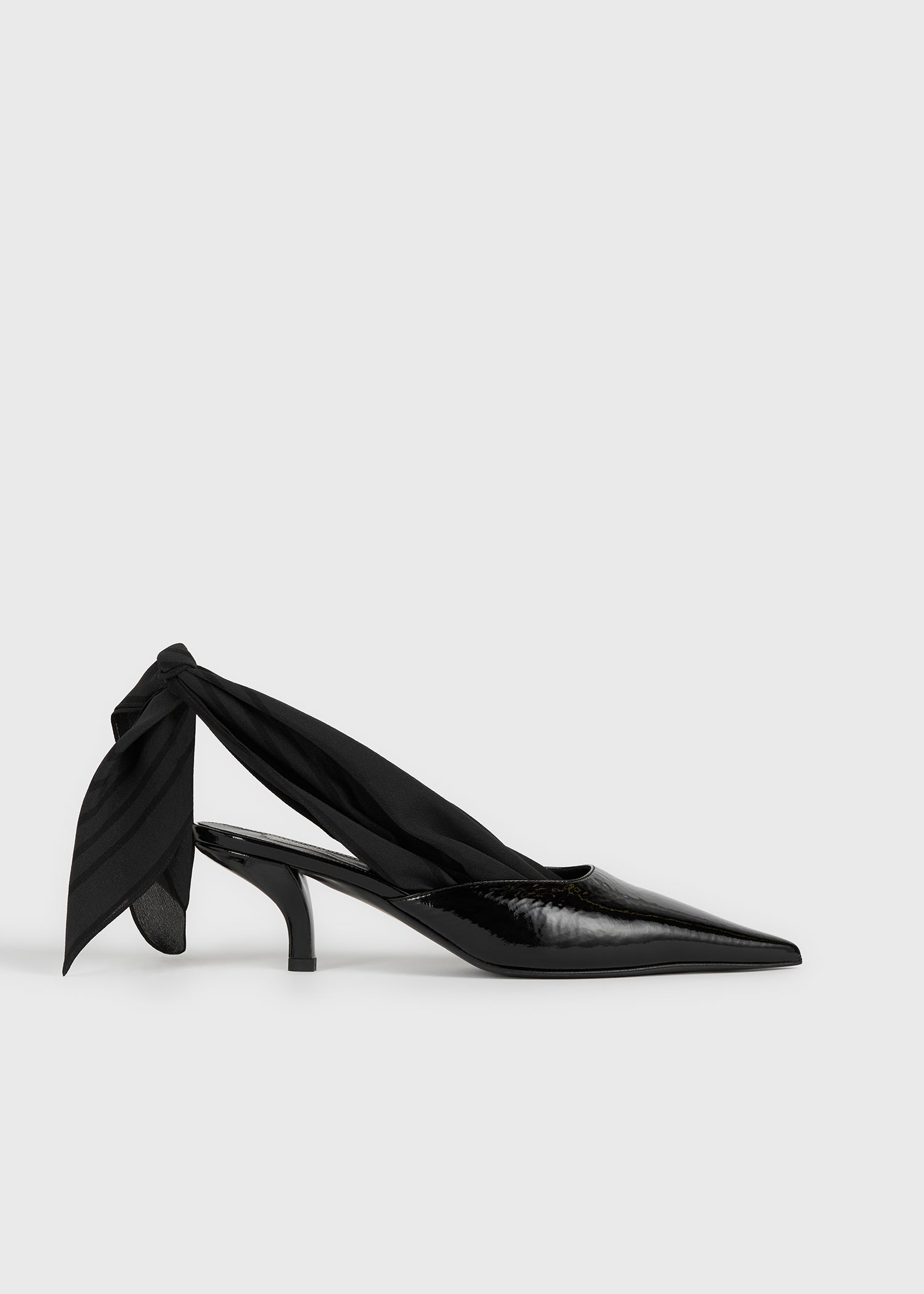 Toteme Studio Scarf naplack slingbacks black