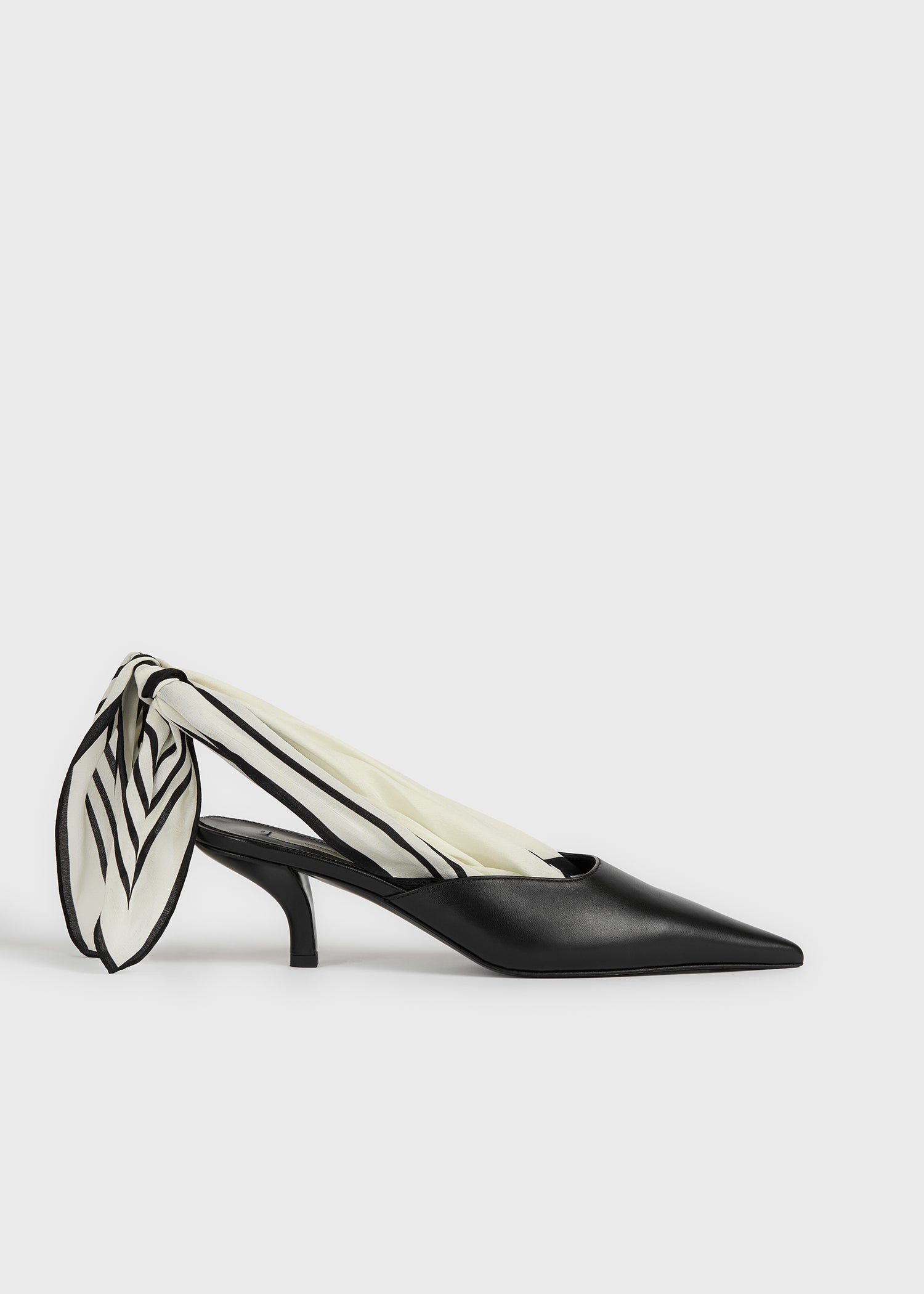 Toteme Studio Scarf nappa slingbacks black/ecru