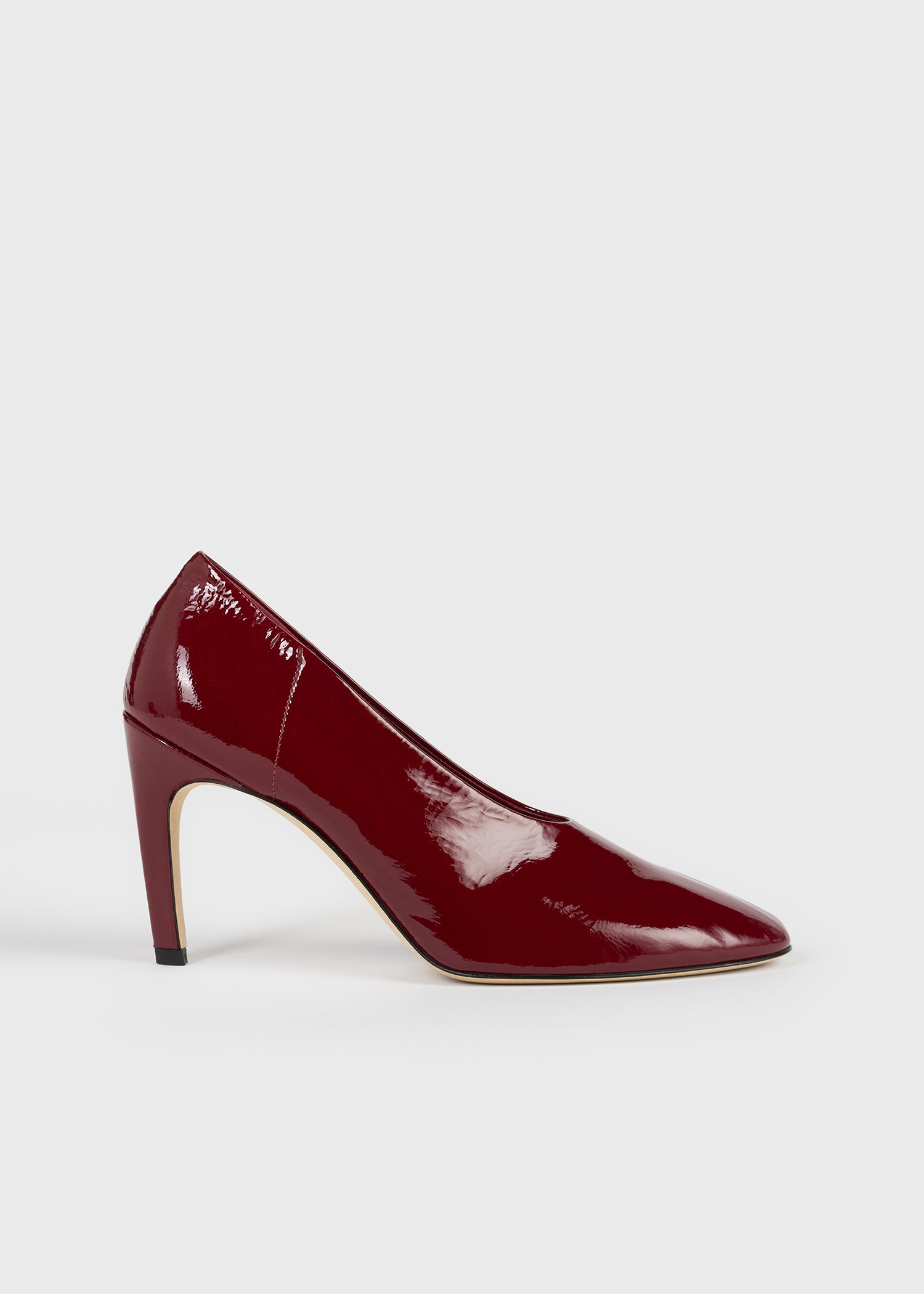 Toteme Studio Slip naplack pumps cherry