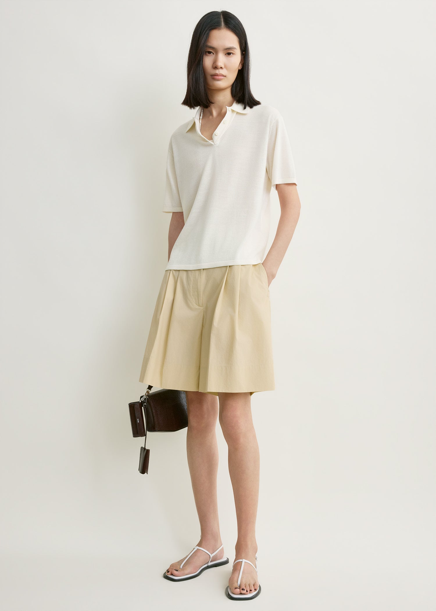 Toteme Studio Cotton shorts peanut petite