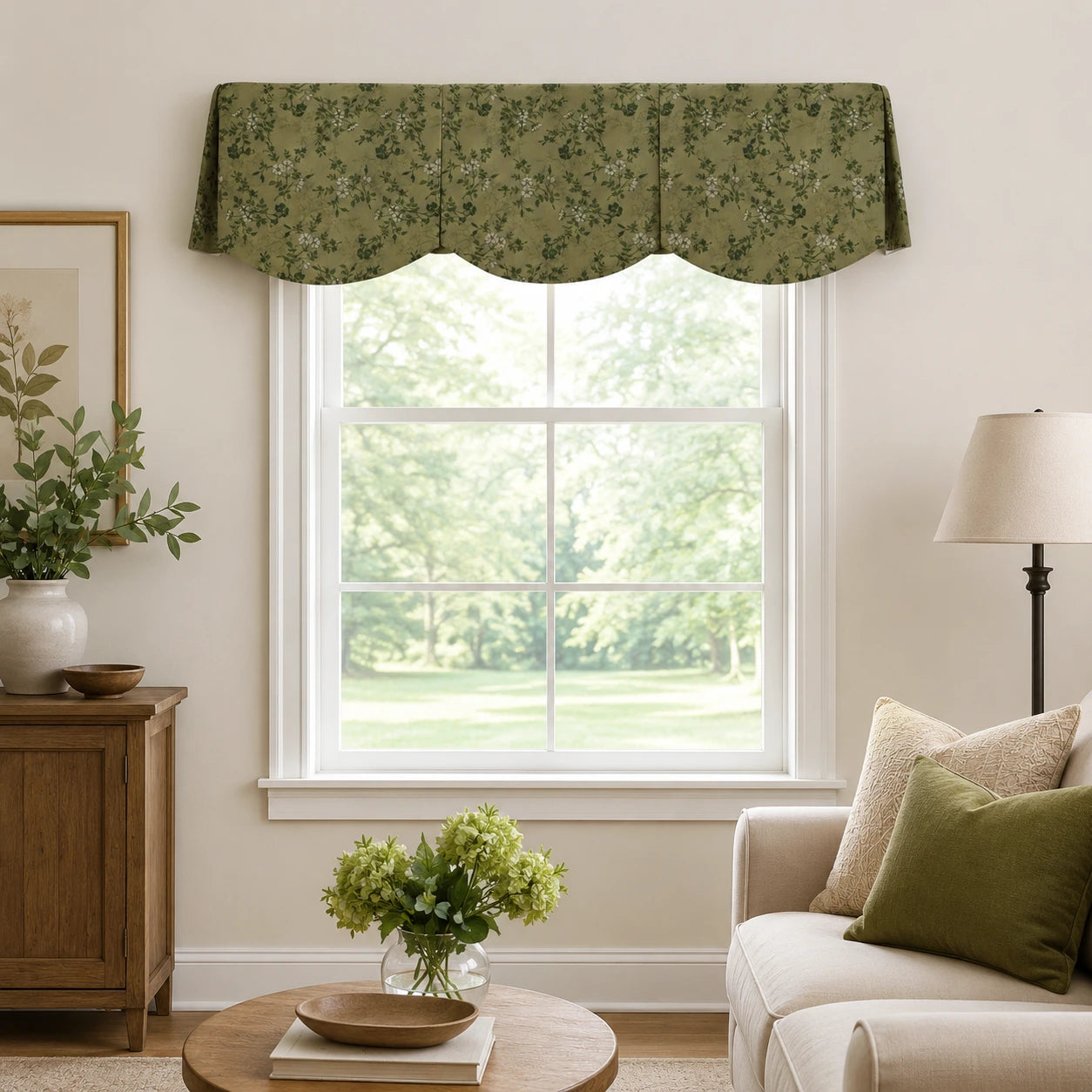 TWOPAGES Patterned Board Mounted Scalloped Valance
