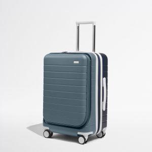 Away Topside Bigger Carry-On in Cruise