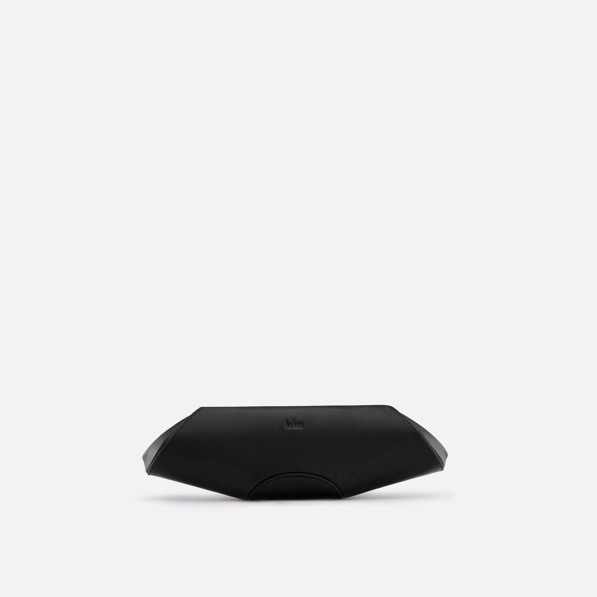 Behno ELIZABETH BAGUETTE CLUTCH NAPPA BLACK