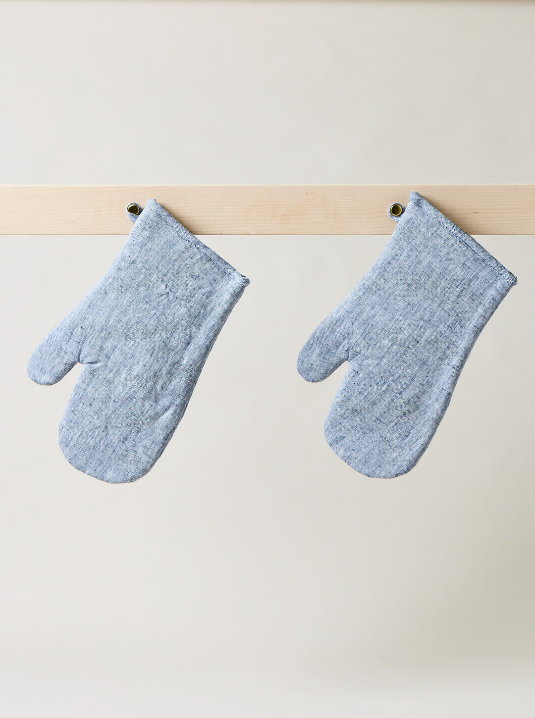 Material Washed Linen Oven Mitt