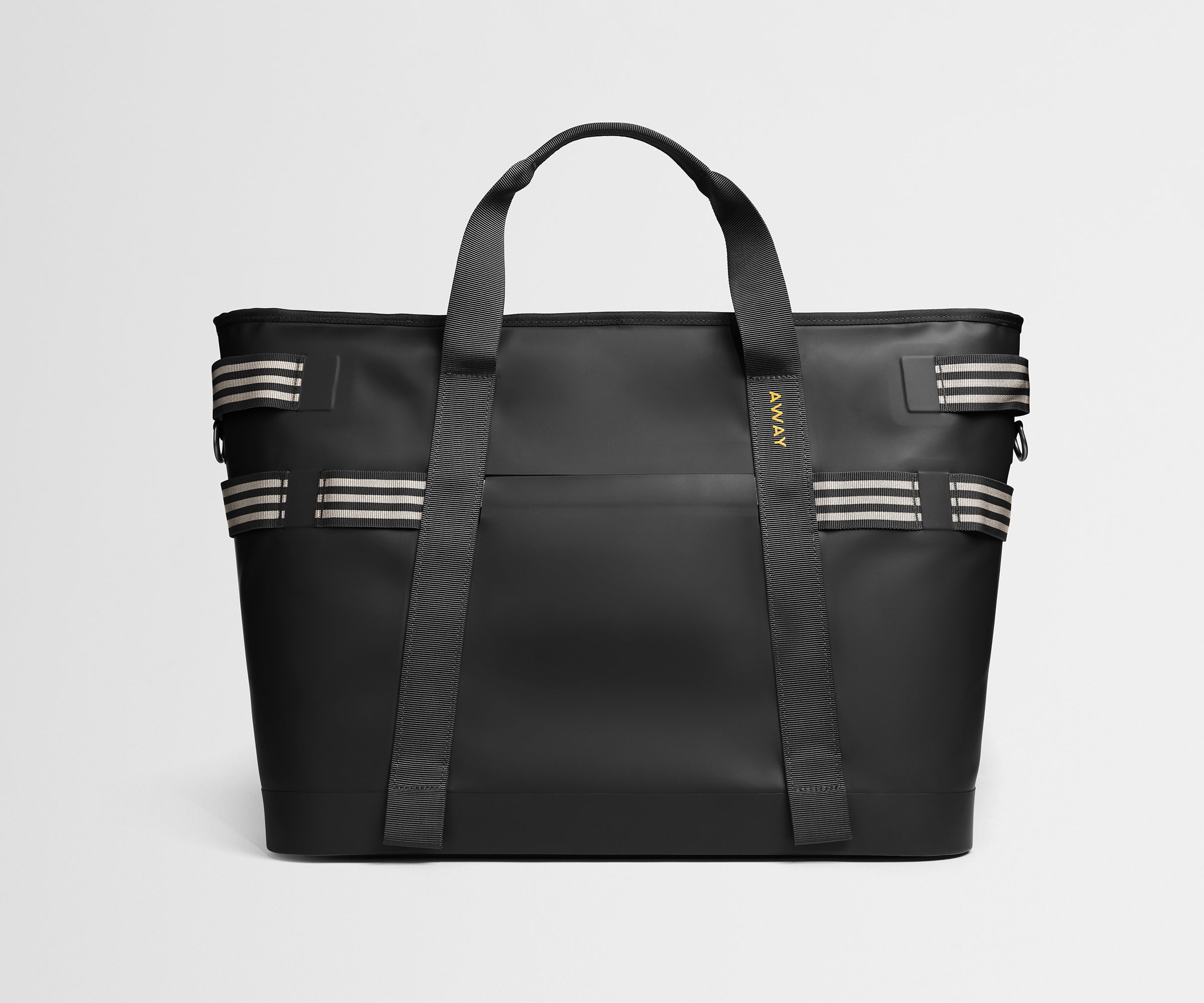 Away Cooler Tote in Jet Black