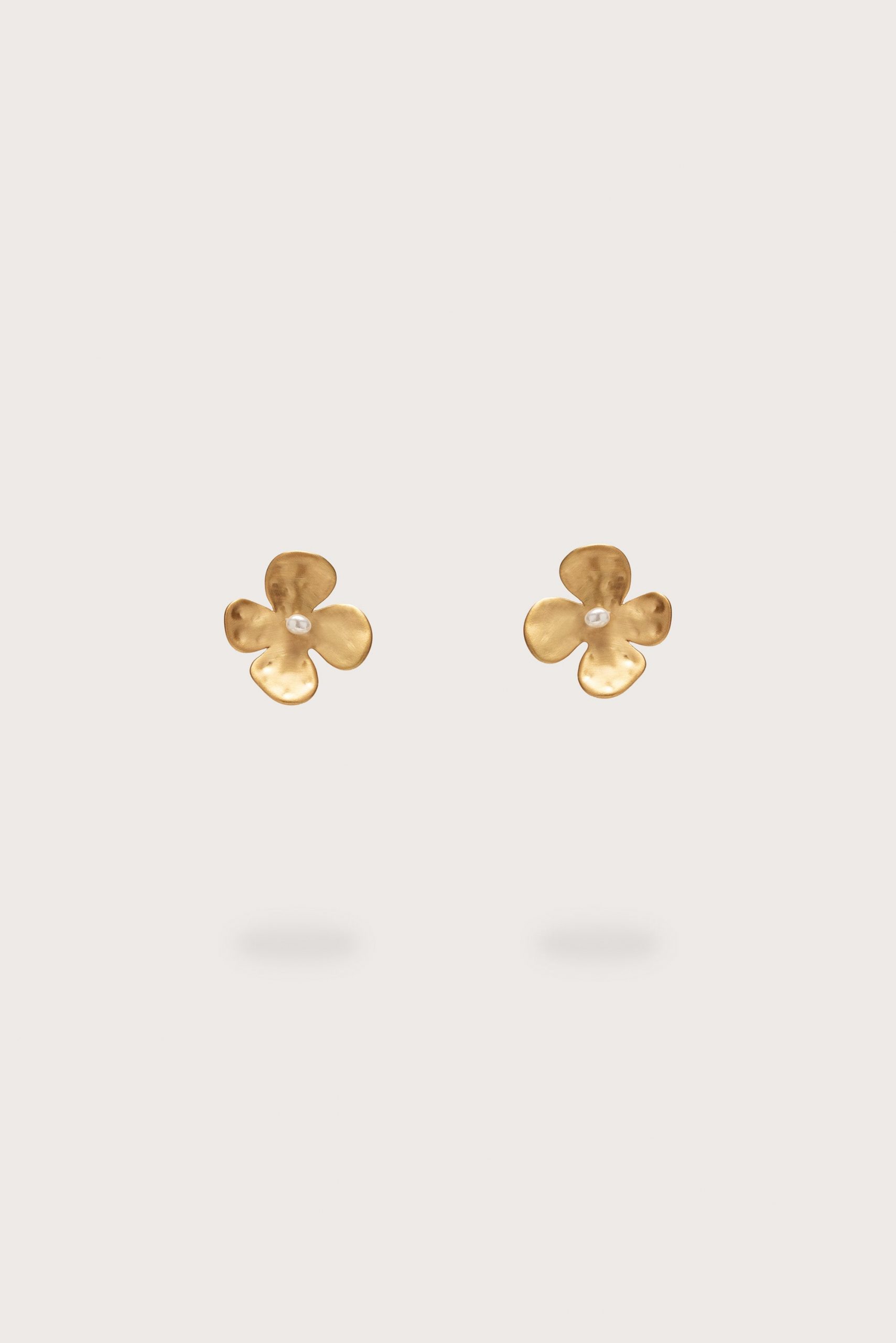 Cult Gaia LUCKY MINI EARRING - BRUSHED BRASS
