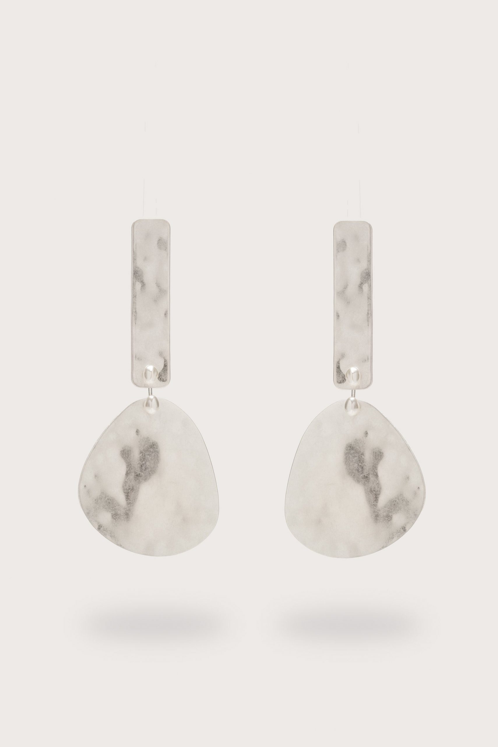 Cult Gaia SOLANA EARRING - ANTIQUE SILVER
