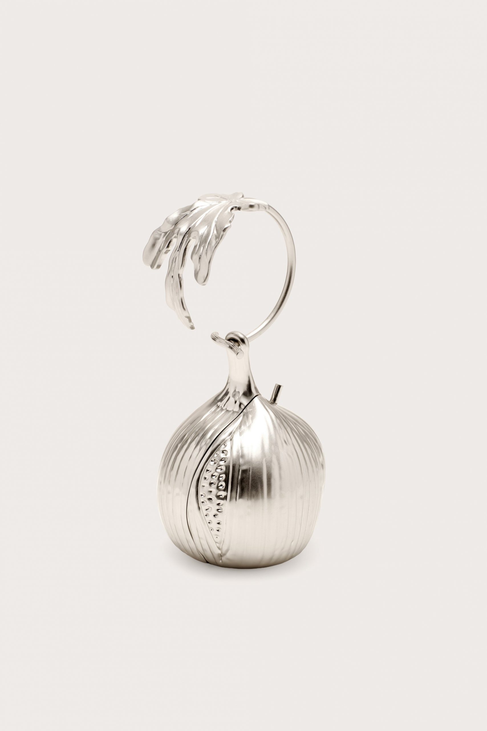 Cult Gaia FICO WRISTLET - ANTIQUE SILVER
