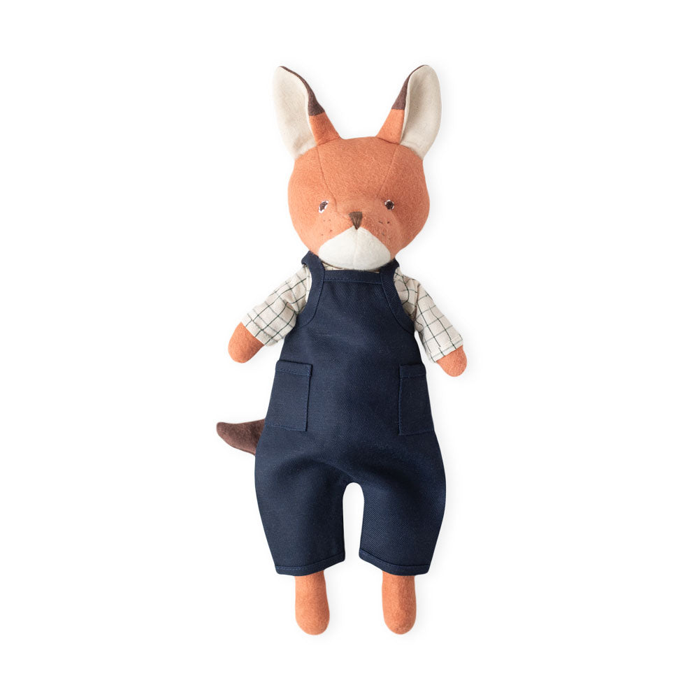 Hazel Village Reginald Fox's Outfit