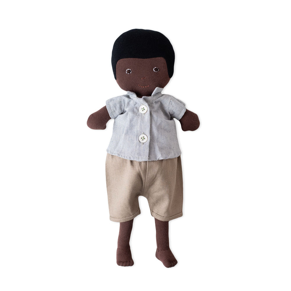 Hazel Village William's Outfit