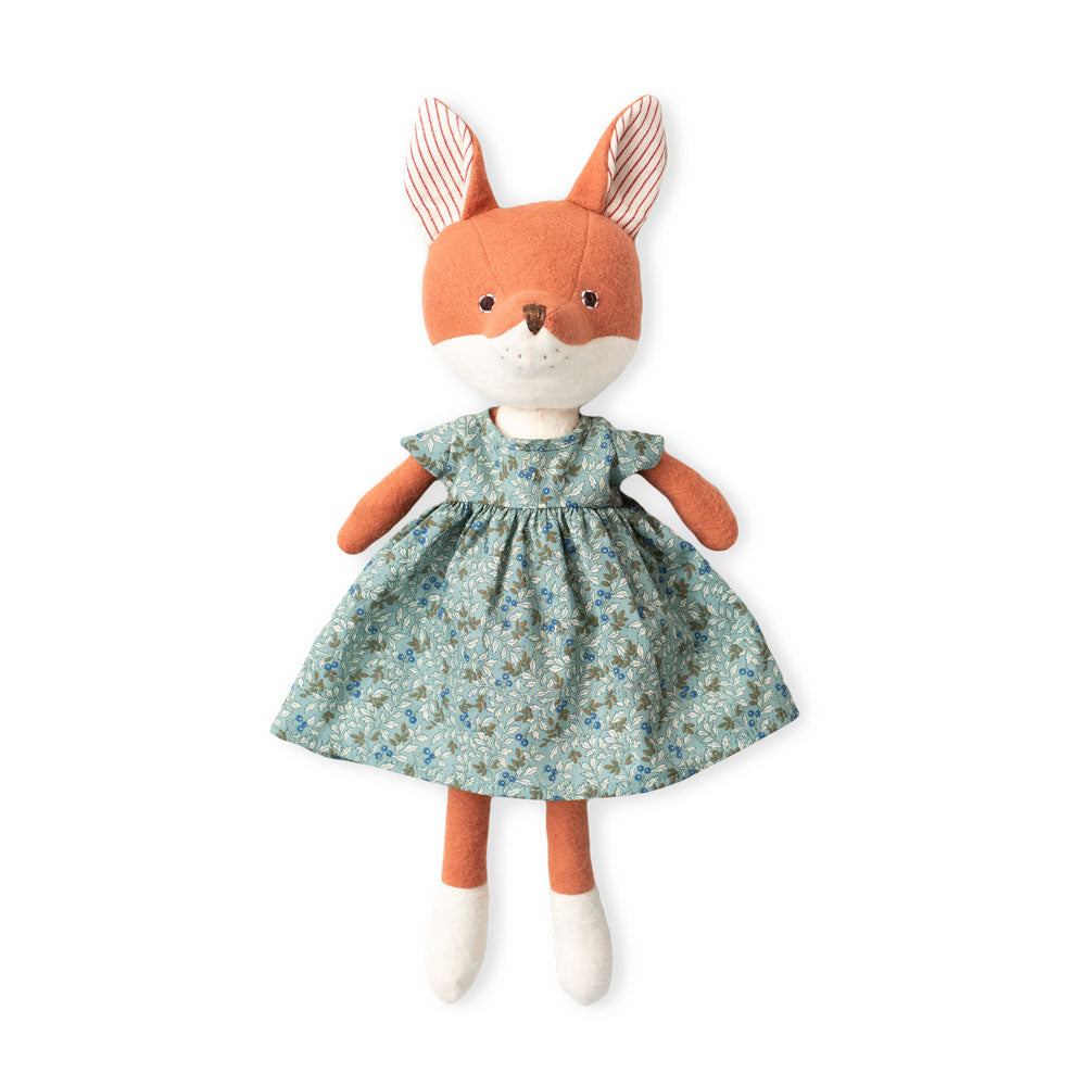 Hazel Village Flora Fox's Foraging Outfit