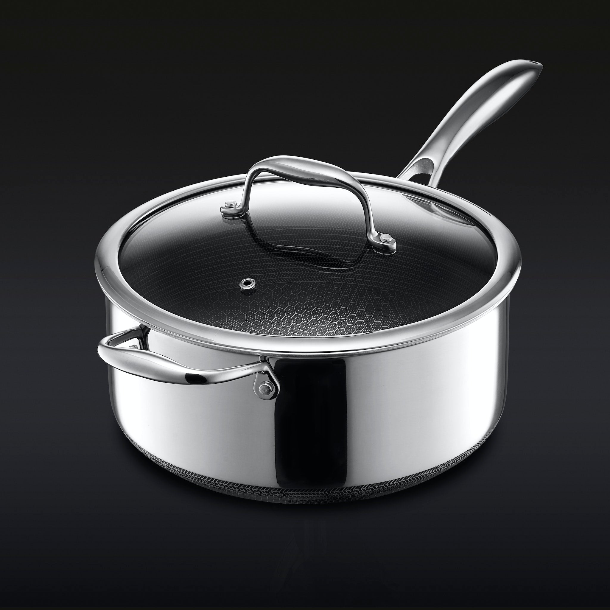 HexClad Hybrid Saucepan with Lid, 5-Qt