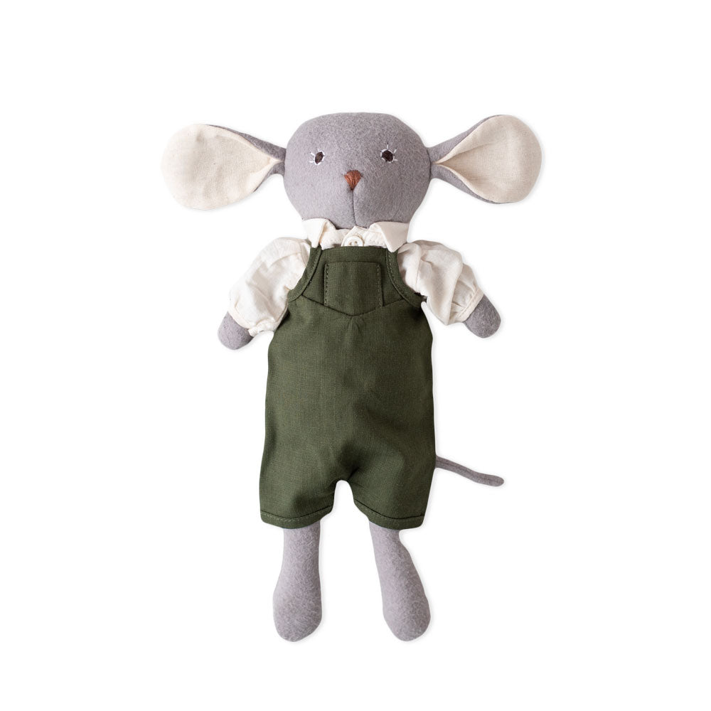 Hazel Village Oliver Mouse's Outfit