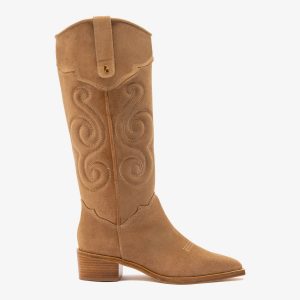 Larroudé Paloma Boot In Peanut Suede