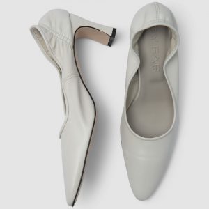 By Far Carre 89 Leather Pump