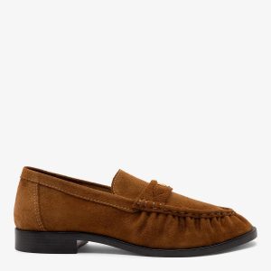 Larroudé Suki Soft Loafer In Russet Suede