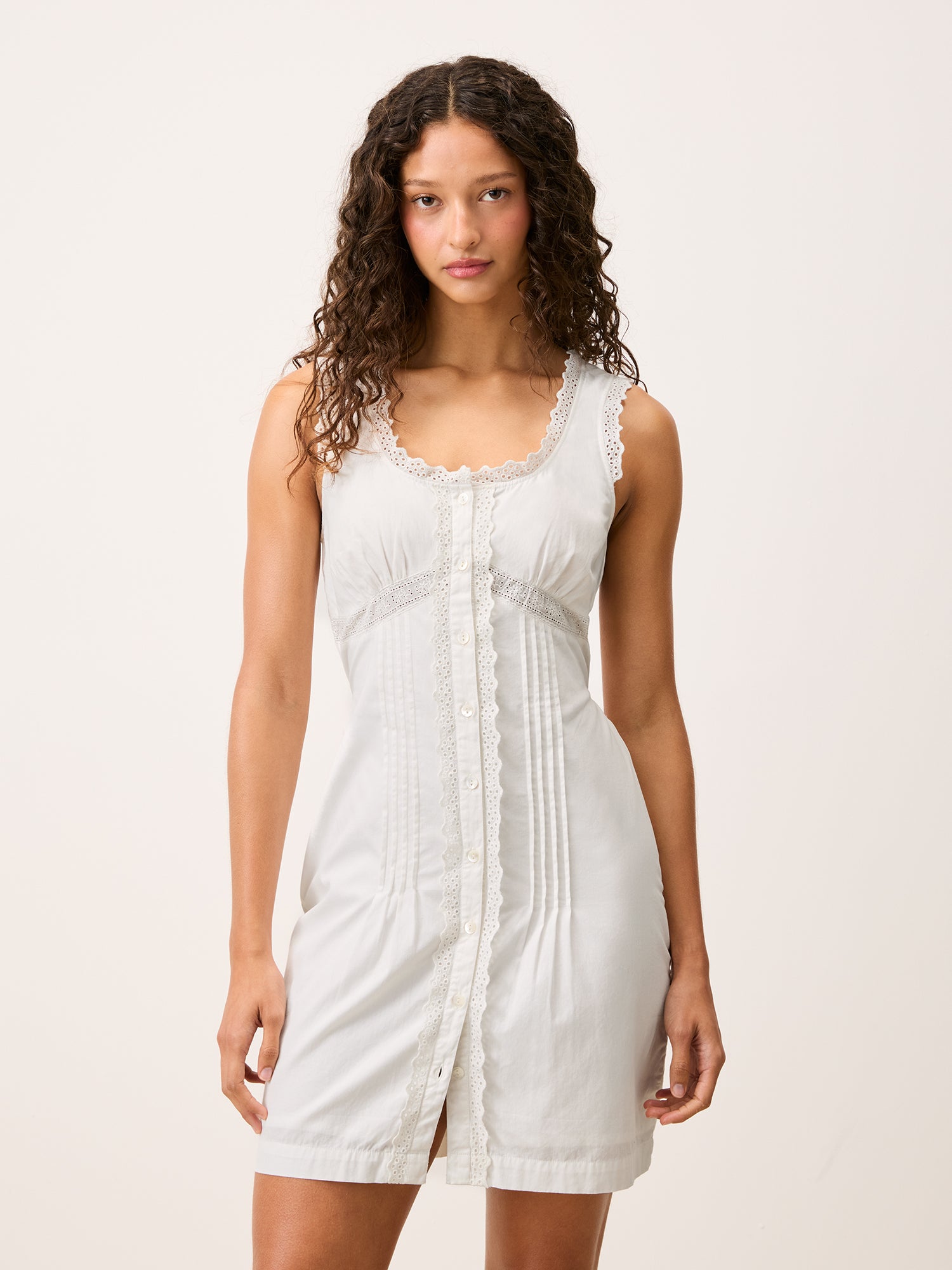 Rouje Robe SHONIE