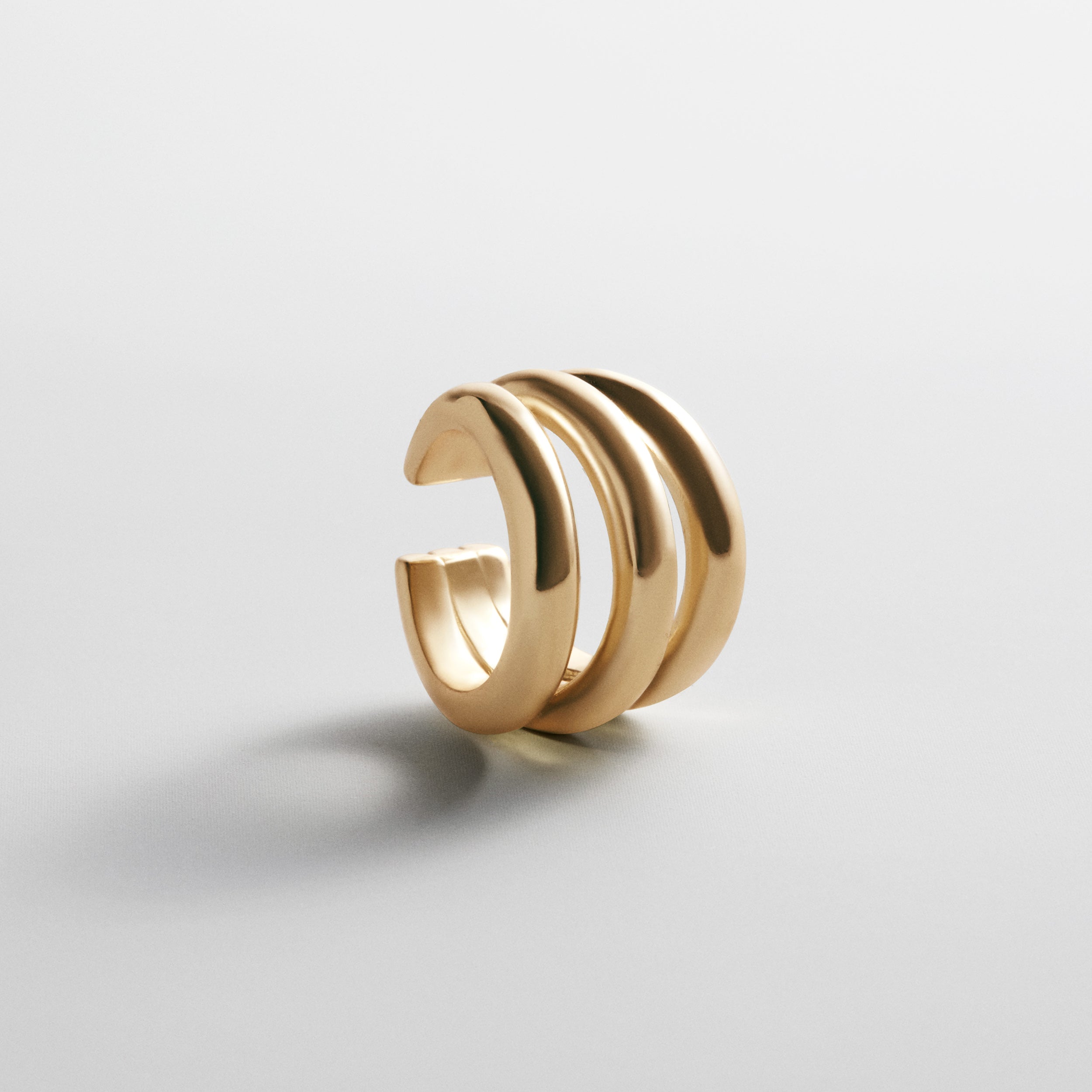 BaubleBar Jenny Ear Cuff - Gold