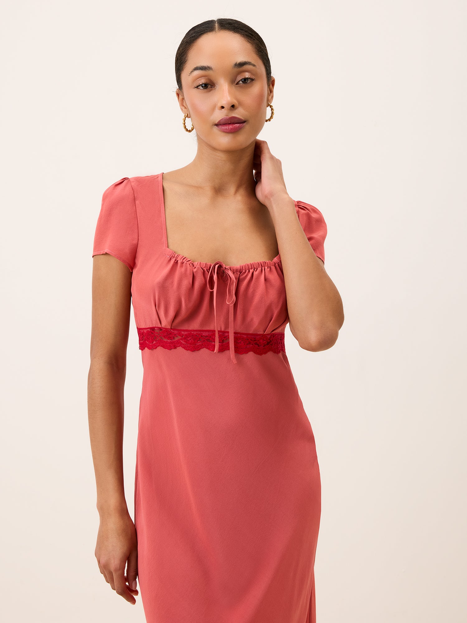 Rouje Robe INES