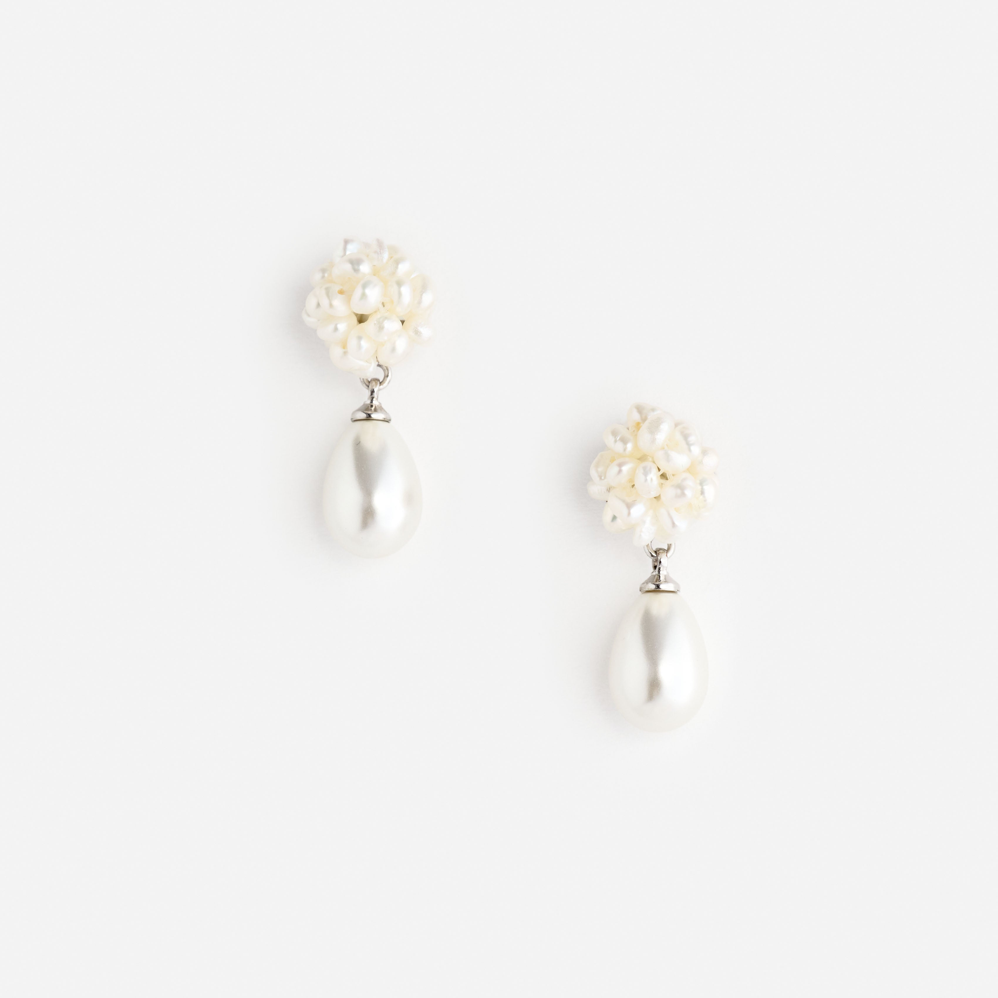 Self Portrait Pearl Cluster Droplet Earring