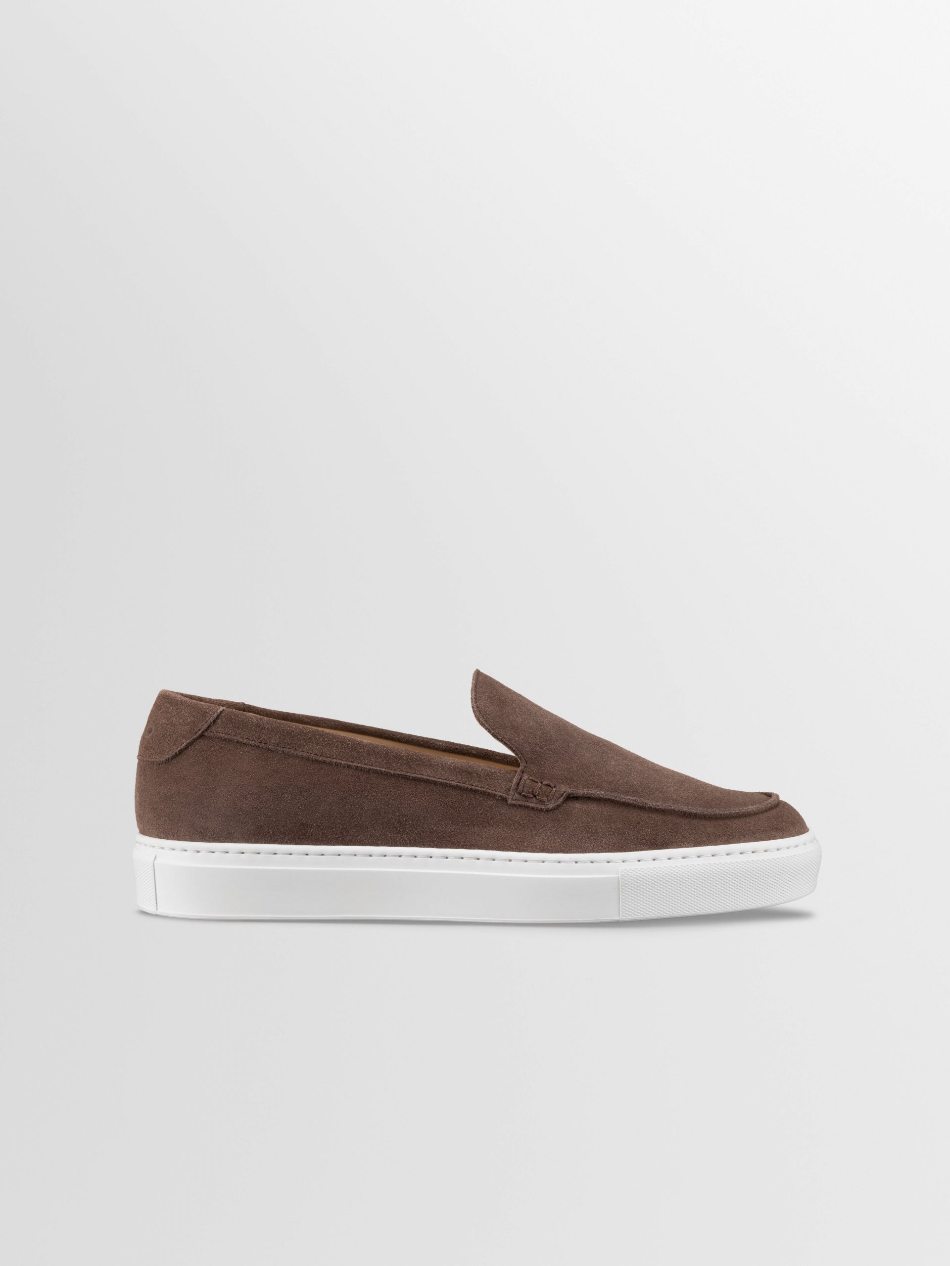 Koio Lido Suede Loafer in Walnut