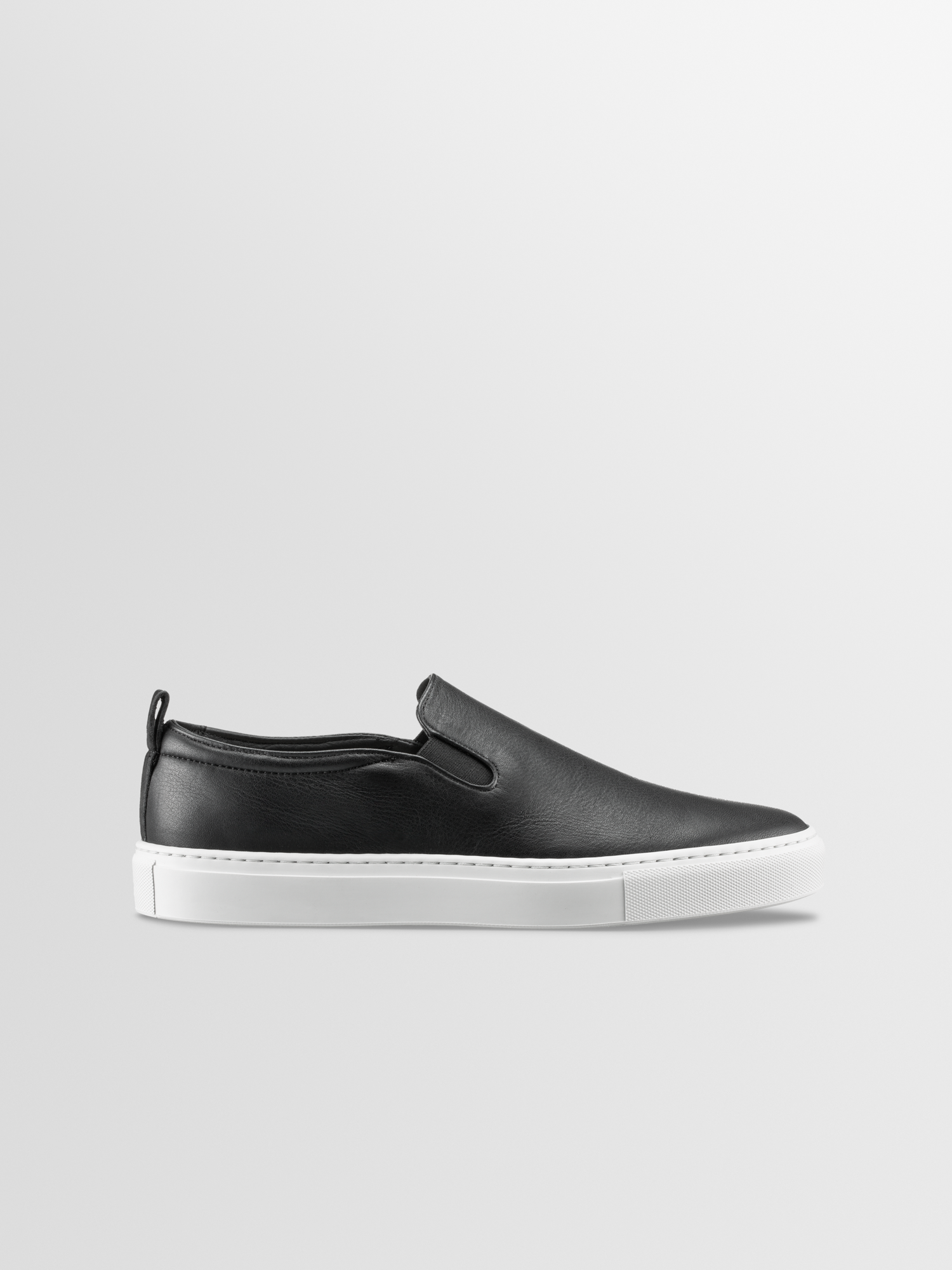 Koio Garda Leather Sneaker in Onyx