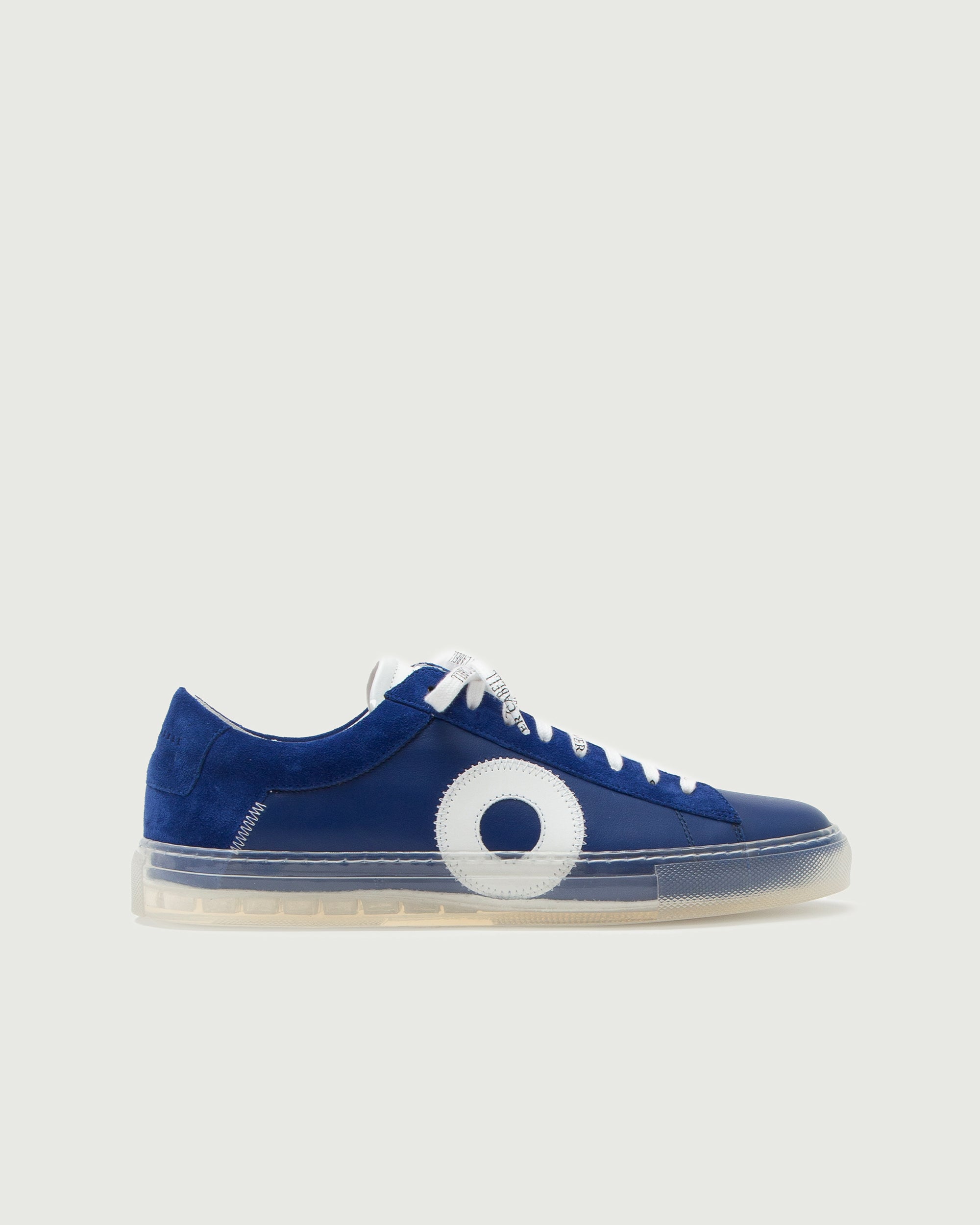 Olivercabell Low 1 | Reverse Navy Yin Yang (Orthopedic)