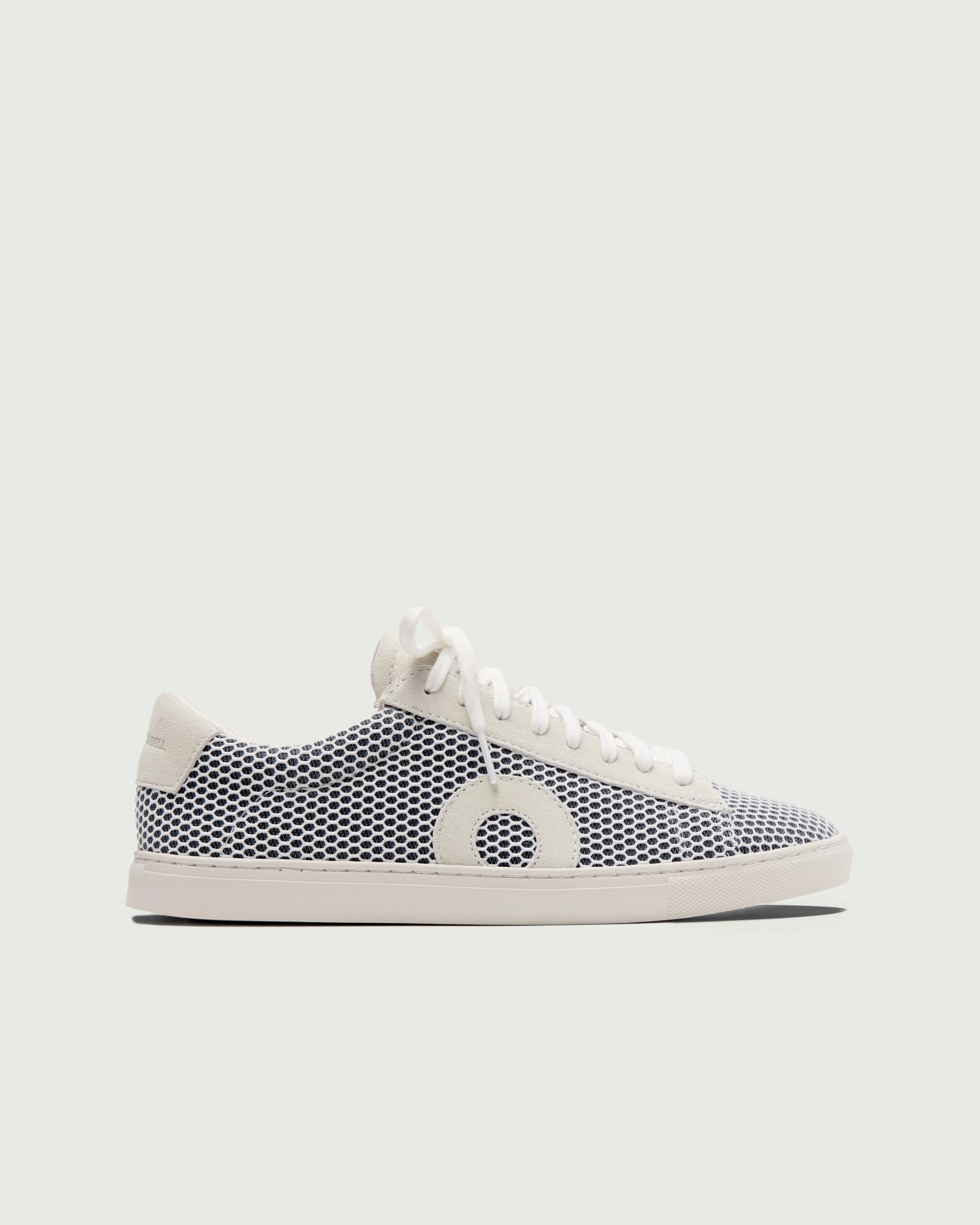 Olivercabell Low 1 | Carbon (Waterproof)