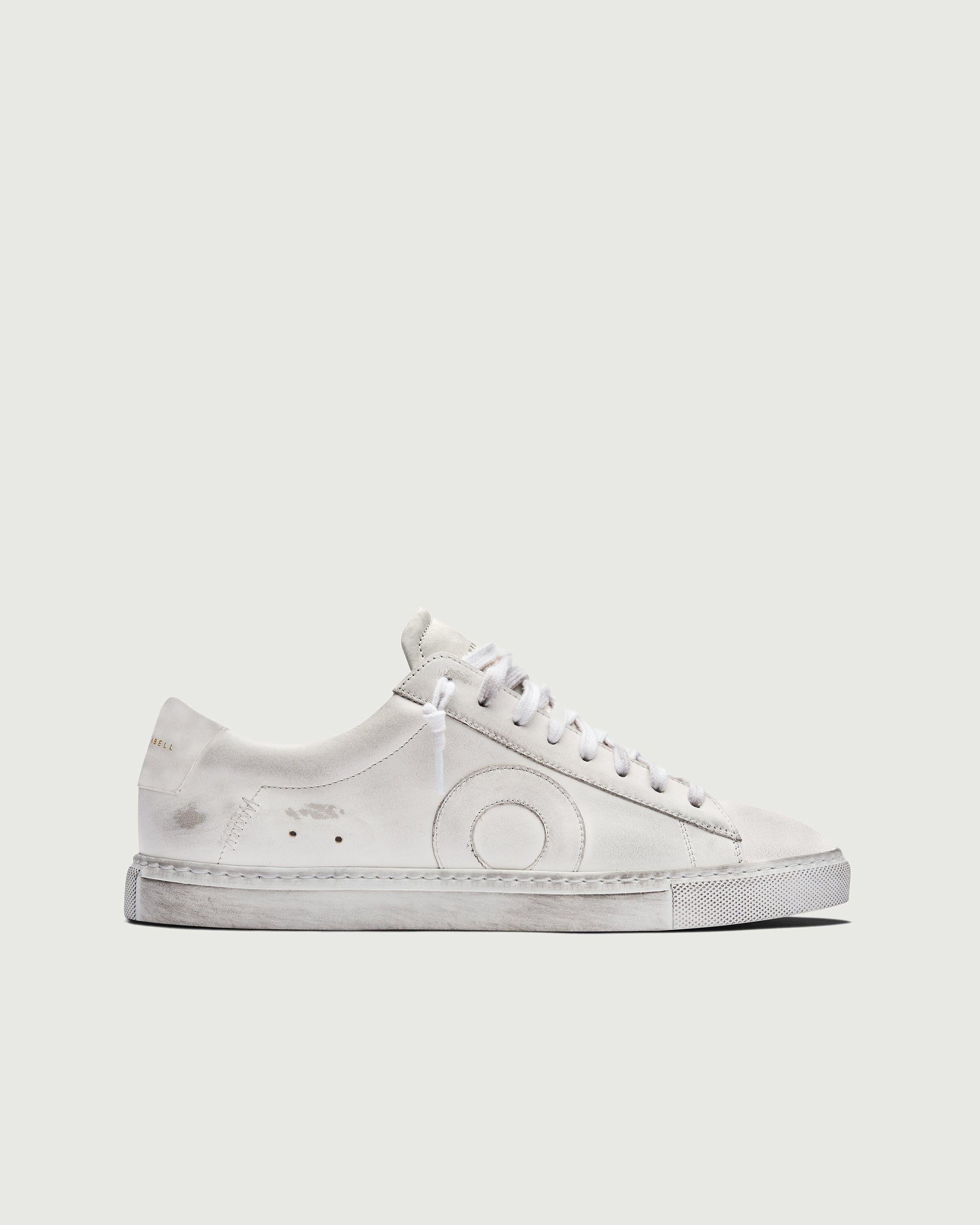 Olivercabell Low 1 | White Wall (Orthopedic)