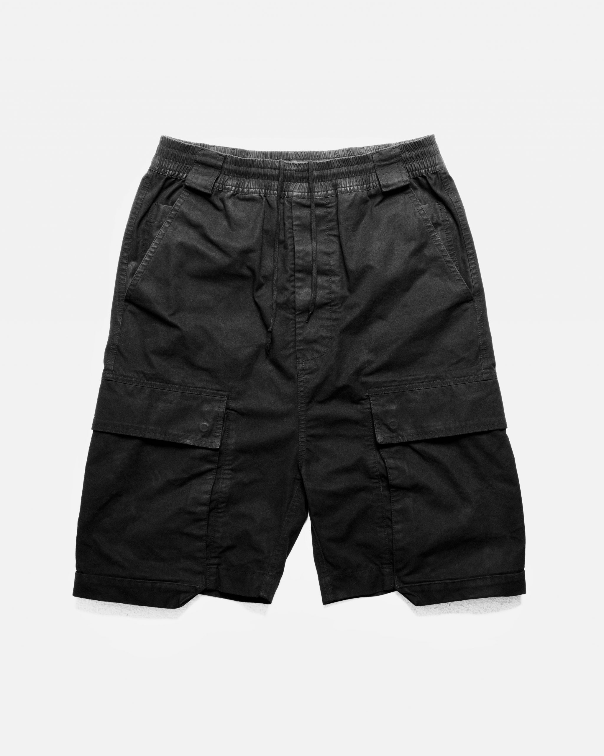 Who Is Jacov HANGING 3D POCKET SHORT