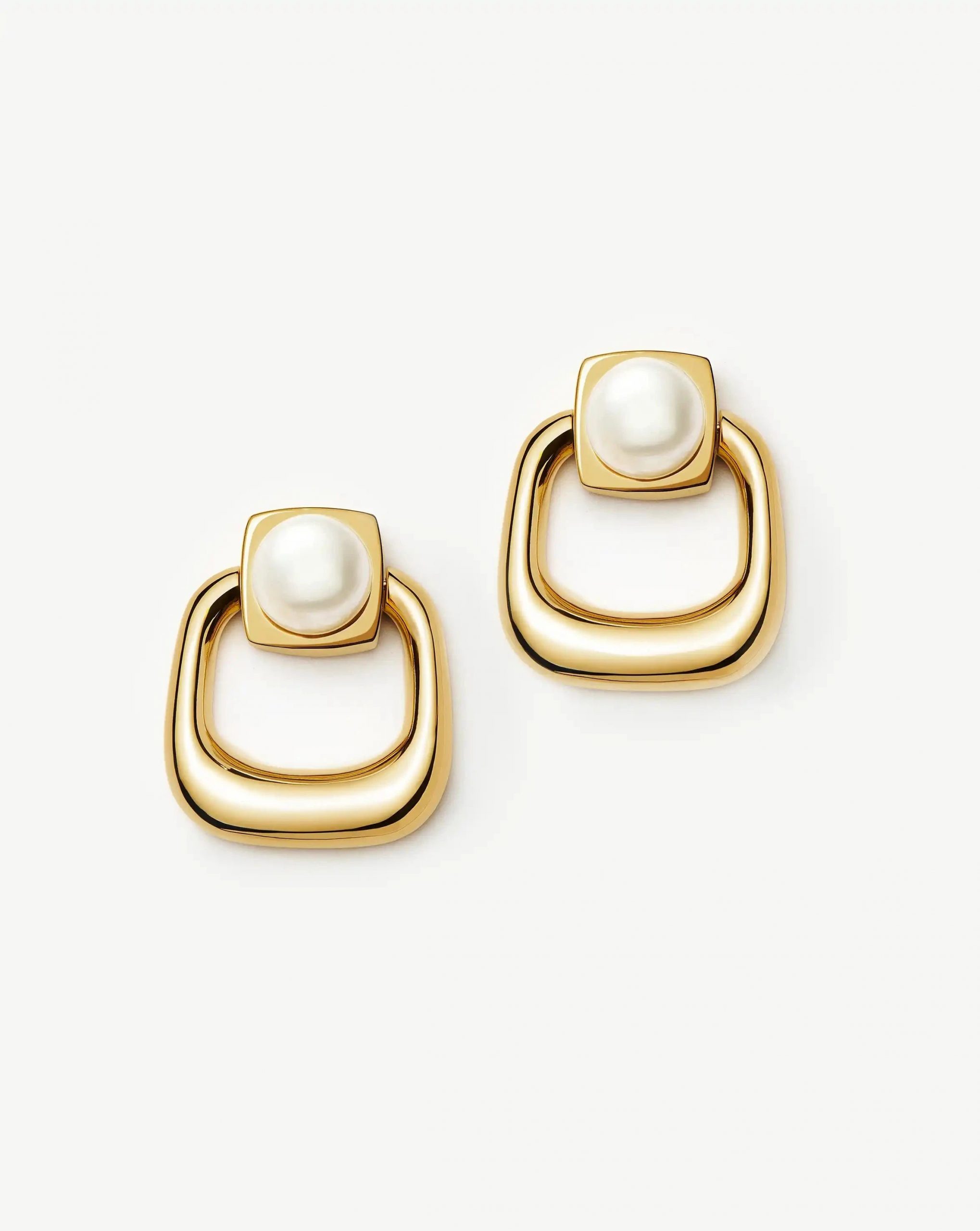 Missoma Button Pearl Statement Stud Earrings | 18ct Gold Plated/Pearl