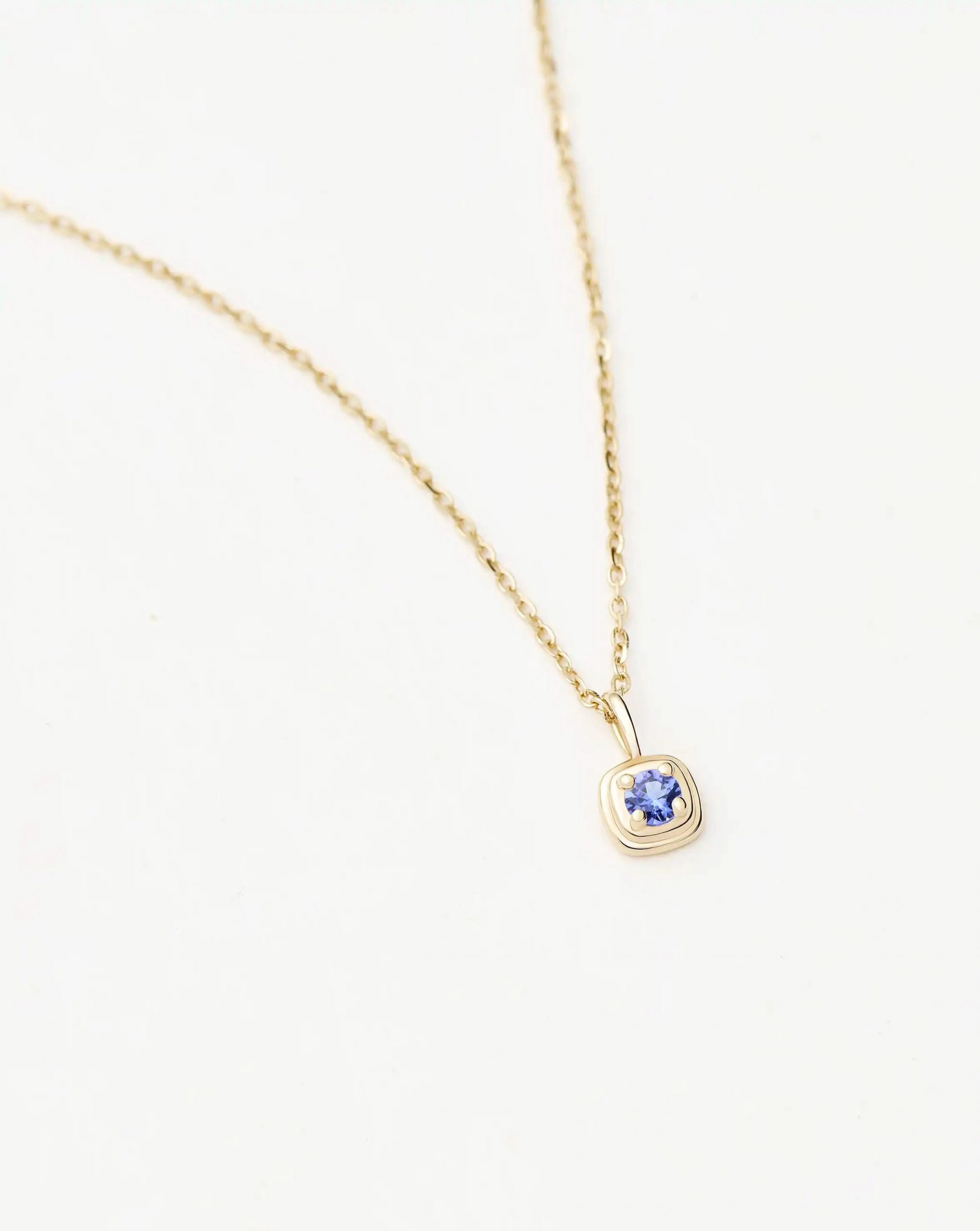 Missoma Solid Gold December Birthstone Pendant Necklace | 14ct Solid Gold/Tanzanite