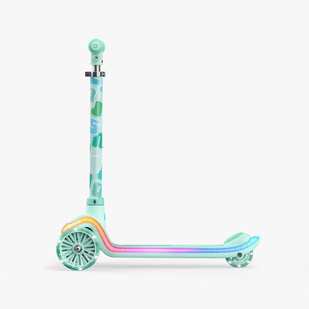 Jetson Twee 3-Wheel Light-Up Kick Scooter
