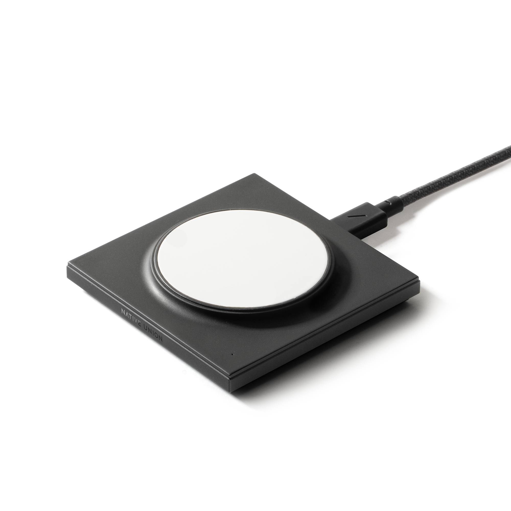 Native Union Drop Magnetic Wireless Charger