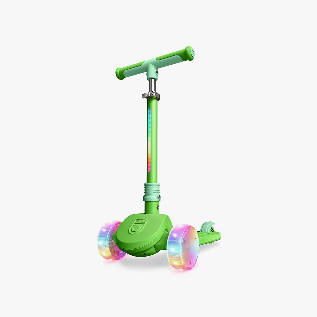Jetson Bloom Go & Grow Light-Up Kick Scooter