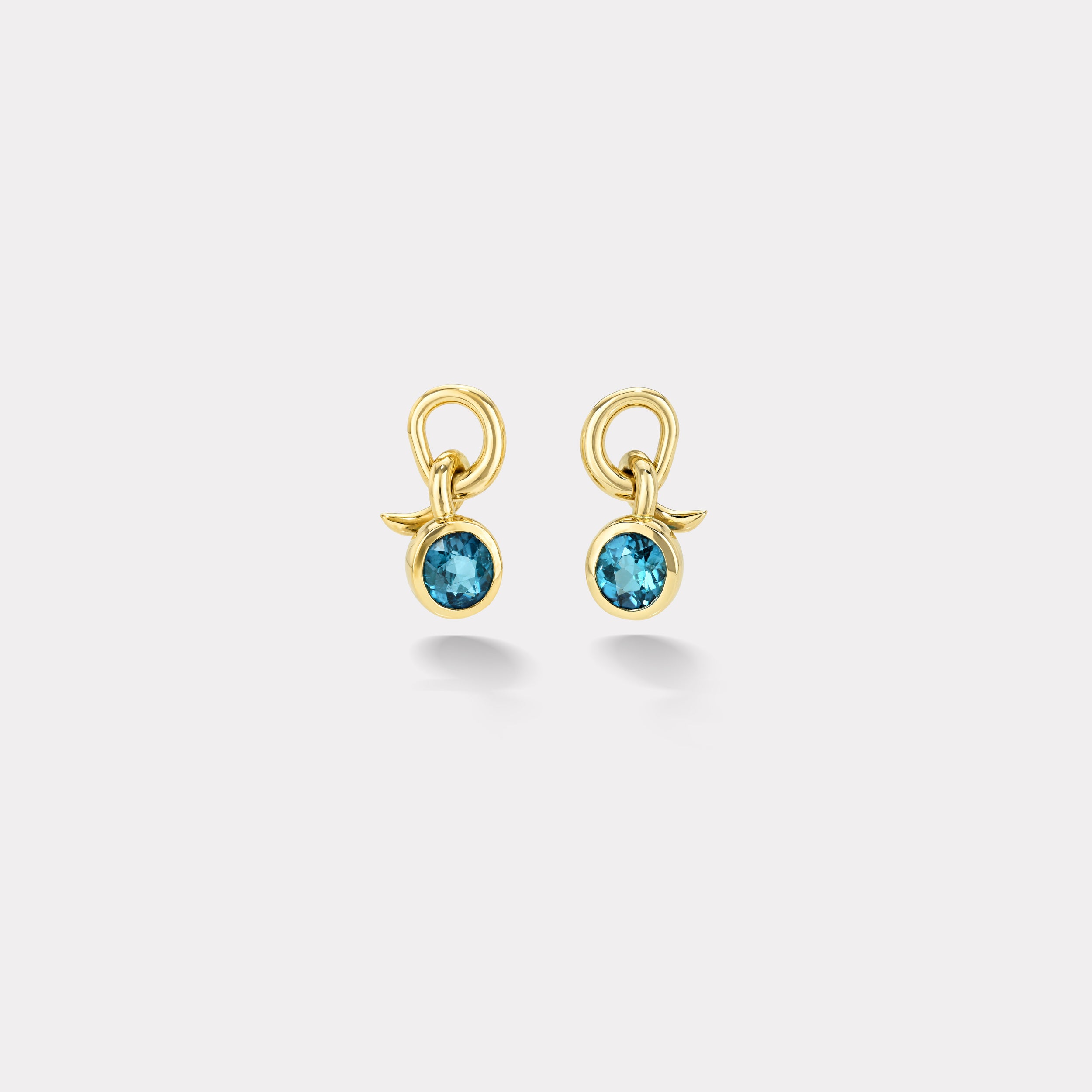 Retrouvai 1.69ct Cushion Blue Tourmaline Vein Earrings