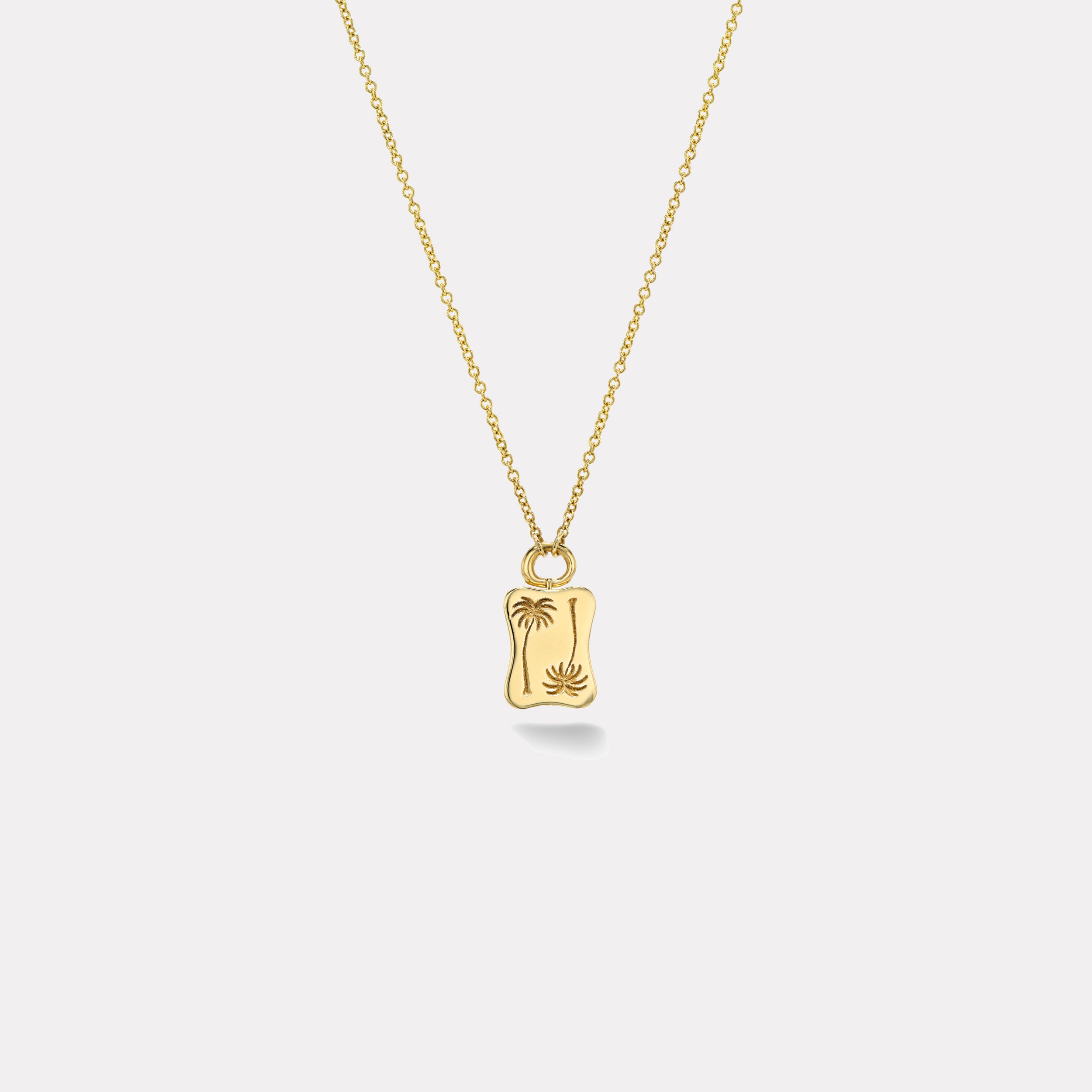 Retrouvai Petite Scale Palm Vein Locket