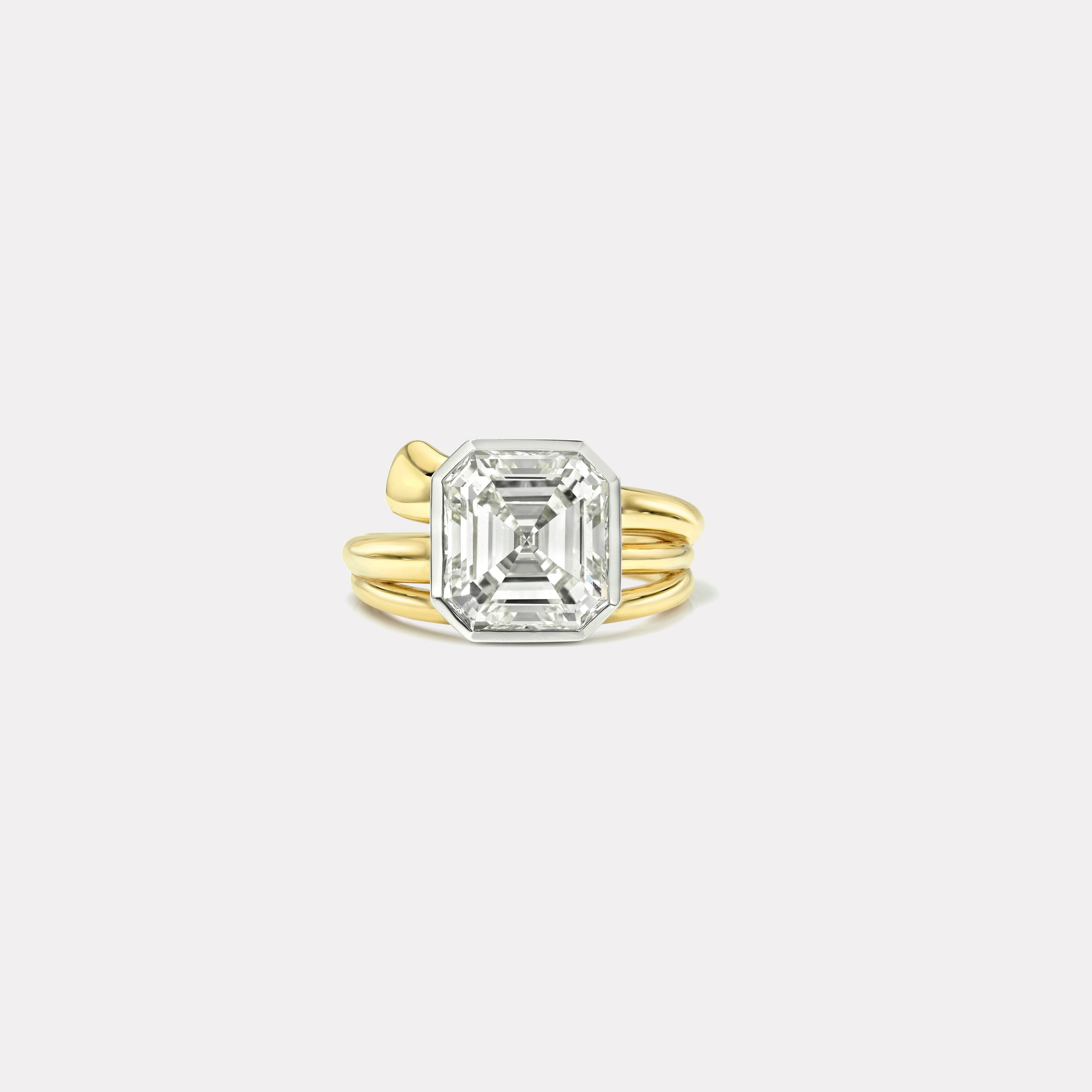 Retrouvai 5.01ct Asscher Diamond Vein Ring