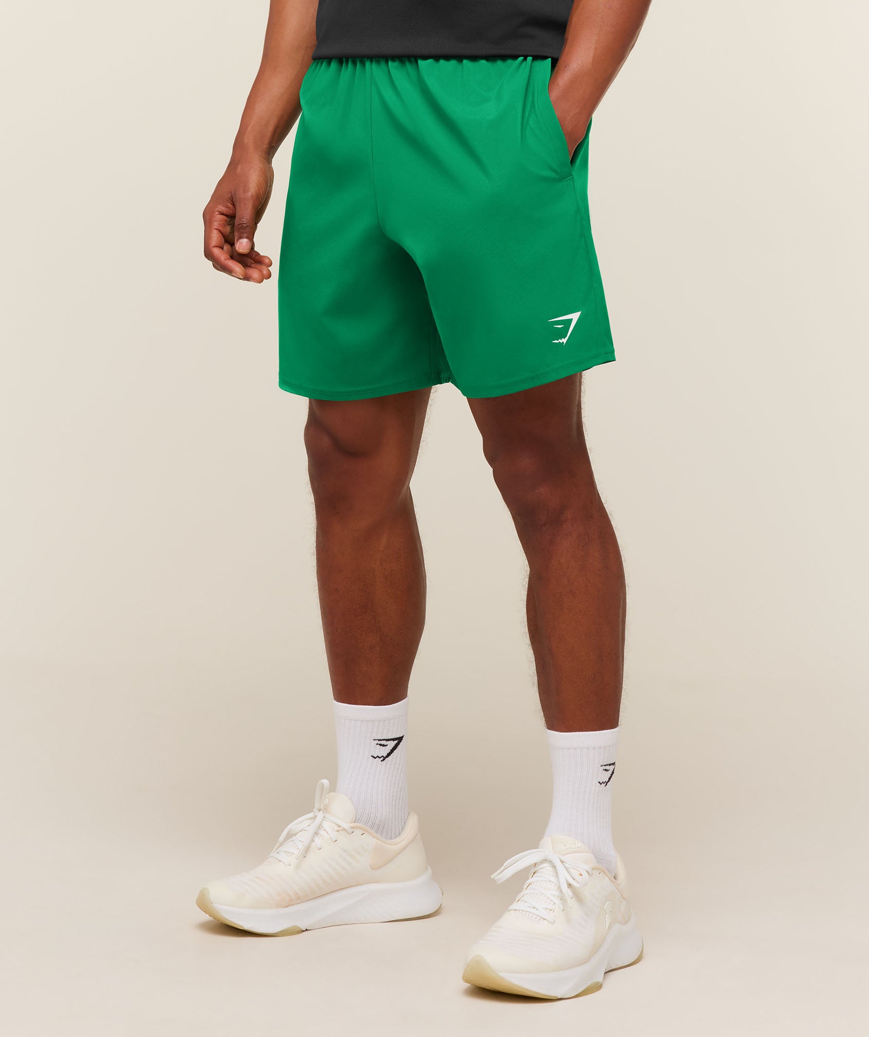 Gymshark Arrival 7" Shorts - Track Green