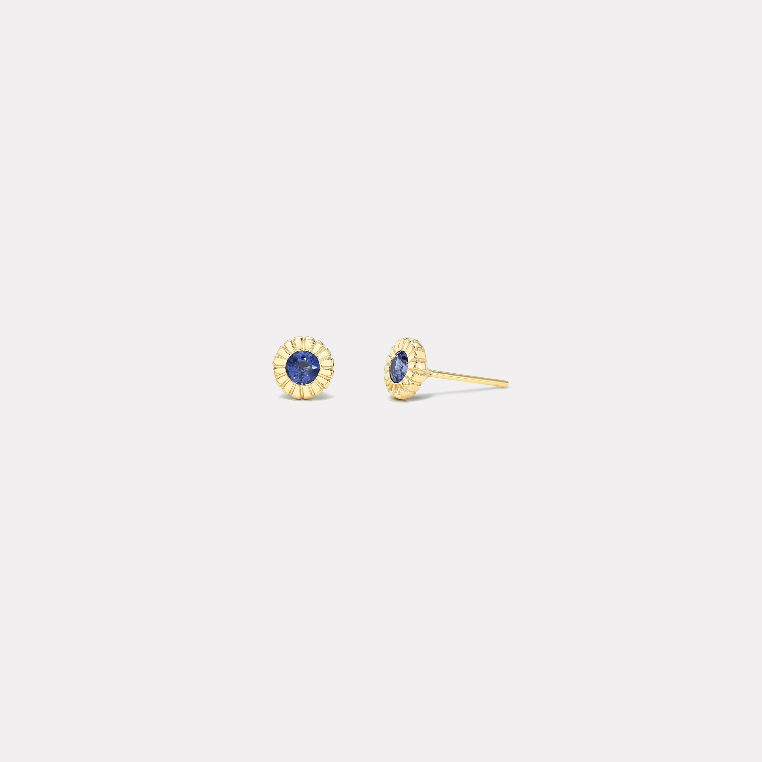 Retrouvai 0.70ct Blue Sapphire Heirloom Bezel Stud Earrings