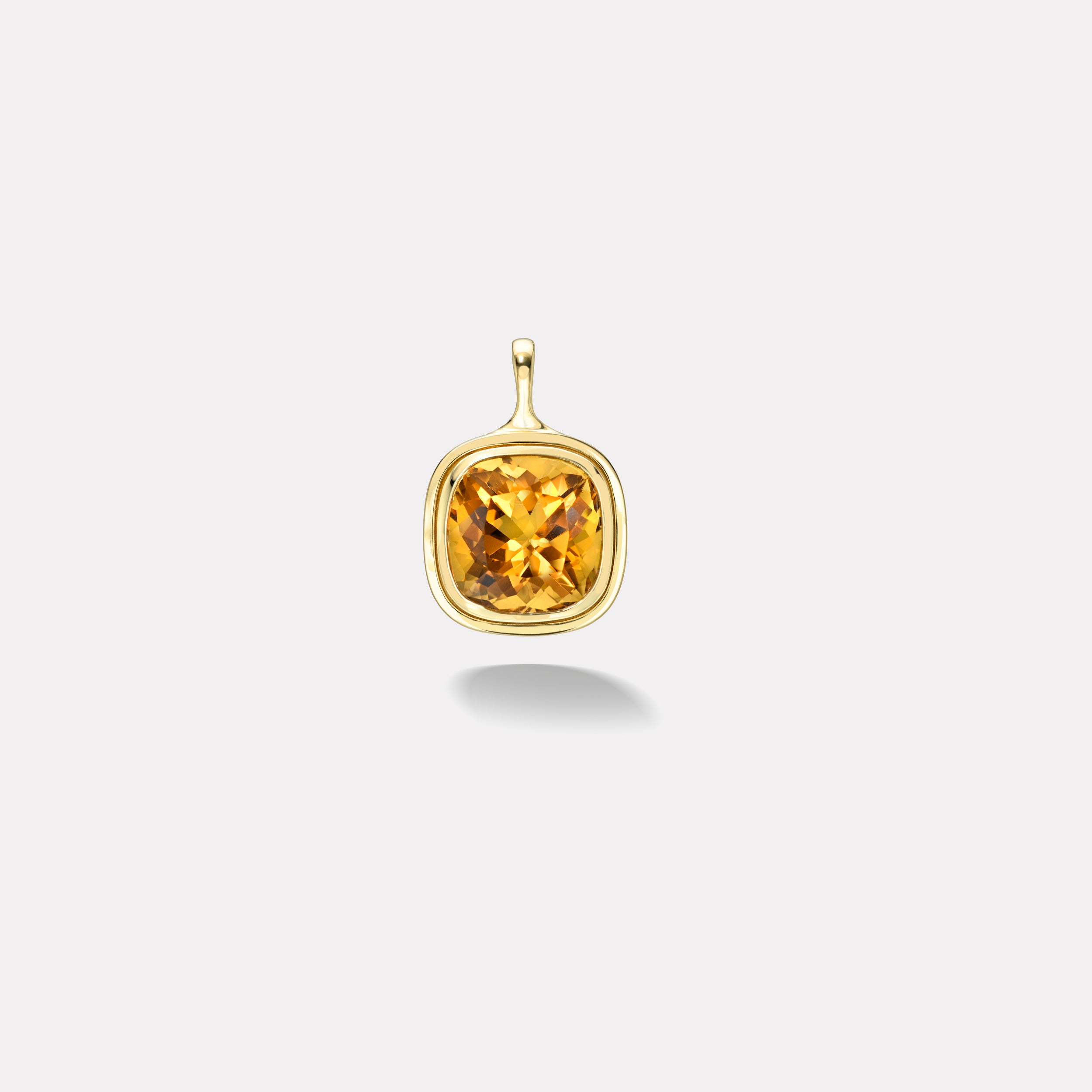 Retrouvai 9.02ct Cushion Citrine Bounce Charm