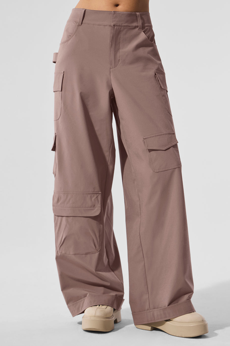 Aloyoga Workwear Cargo Pant - Mushroom