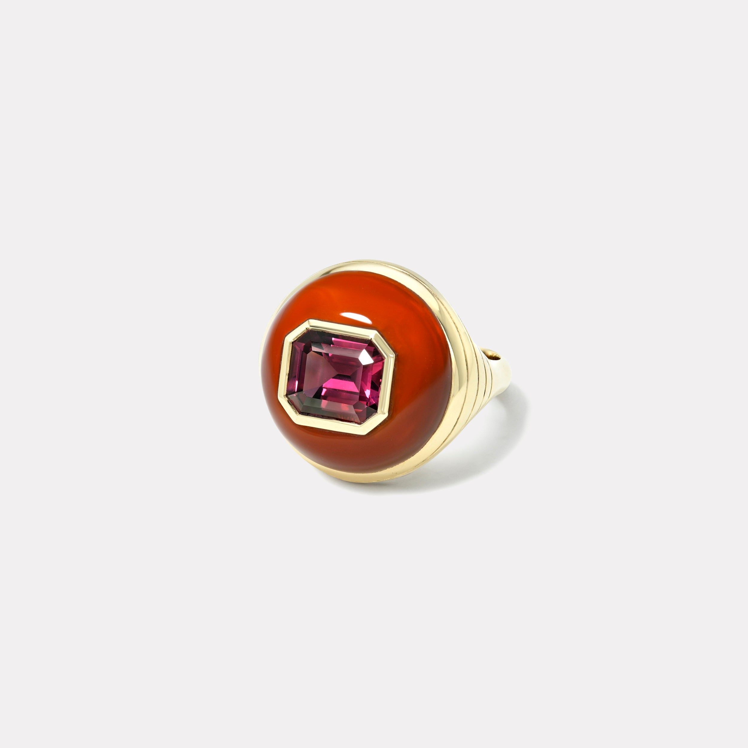 Retrouvai 3.03ct Emerald Cut Rhodolite Garnet in Hand Carved Carnelian Petite Lollipop Ring