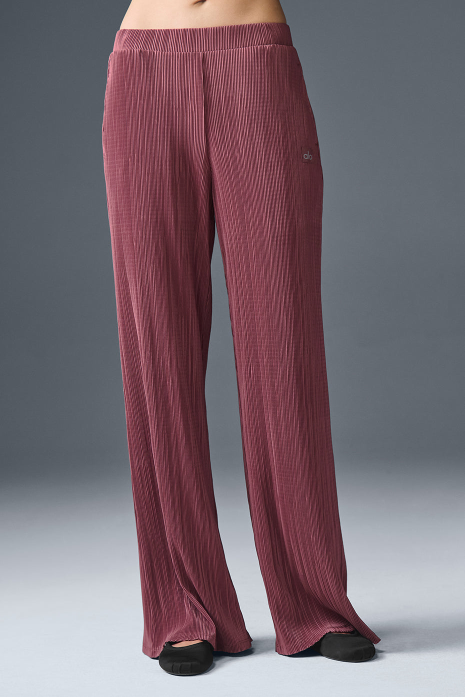 Aloyoga High-Waist Micro Plisse Straight Leg Pant - Burgundy Truffle