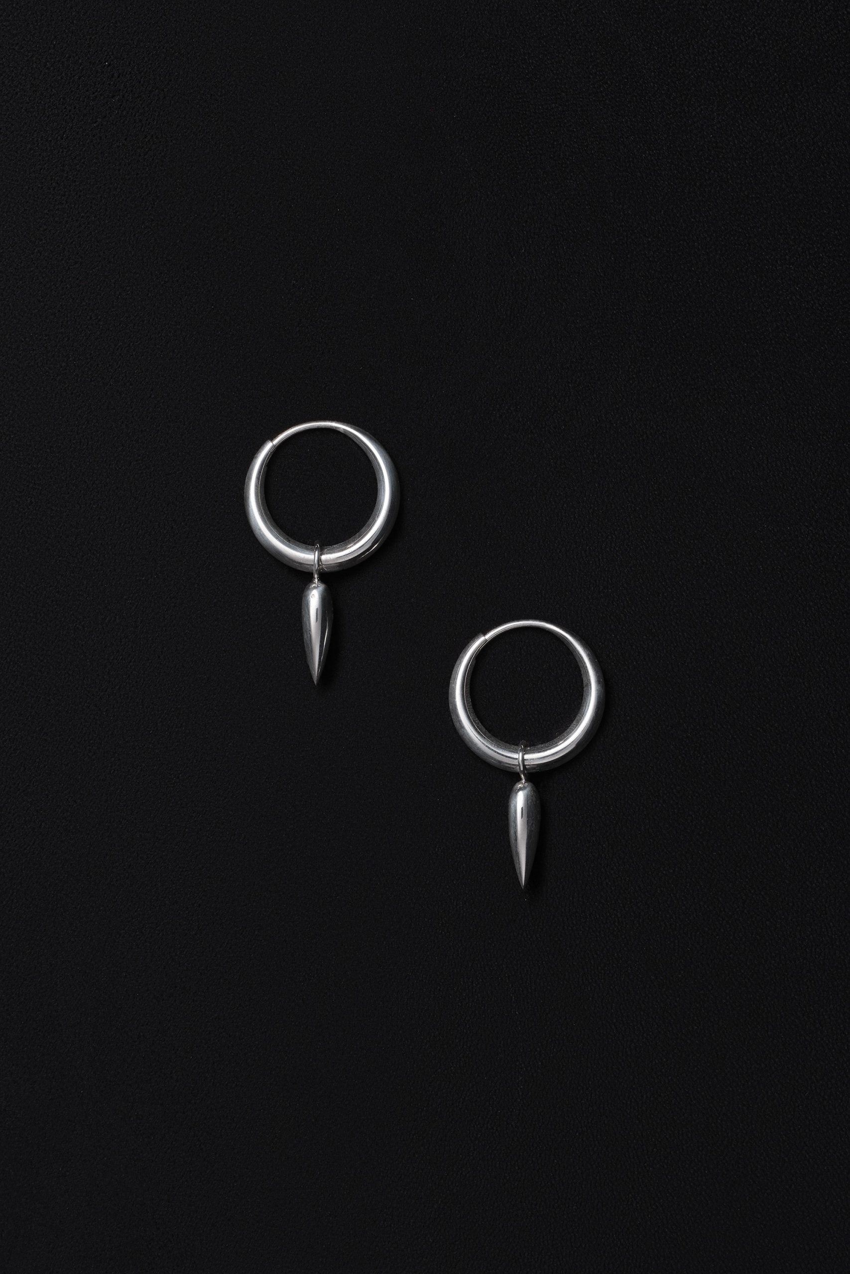 Sophie Buhai XL Spear Hoops